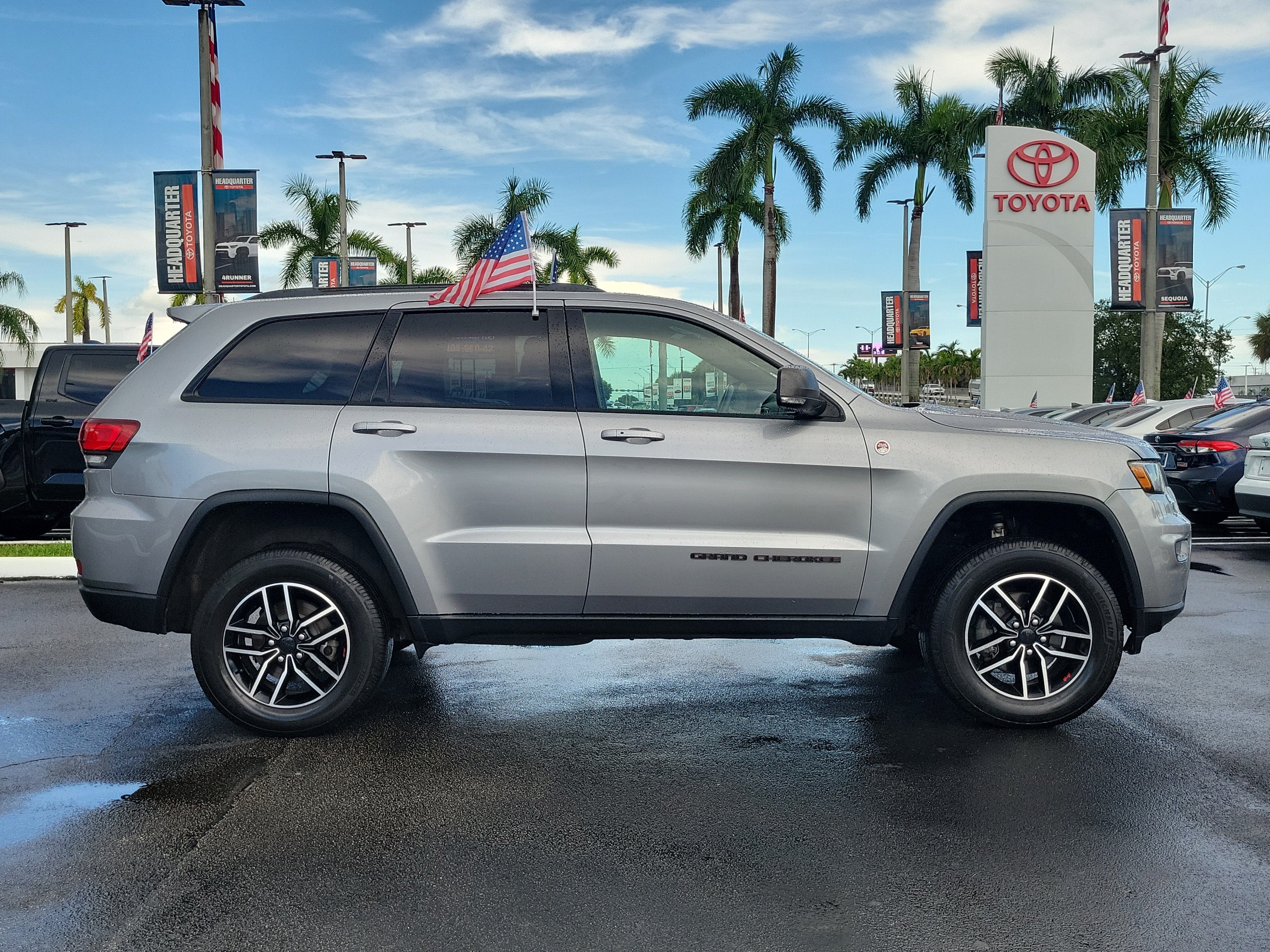 2020 Jeep Grand Cherokee Trailhawk