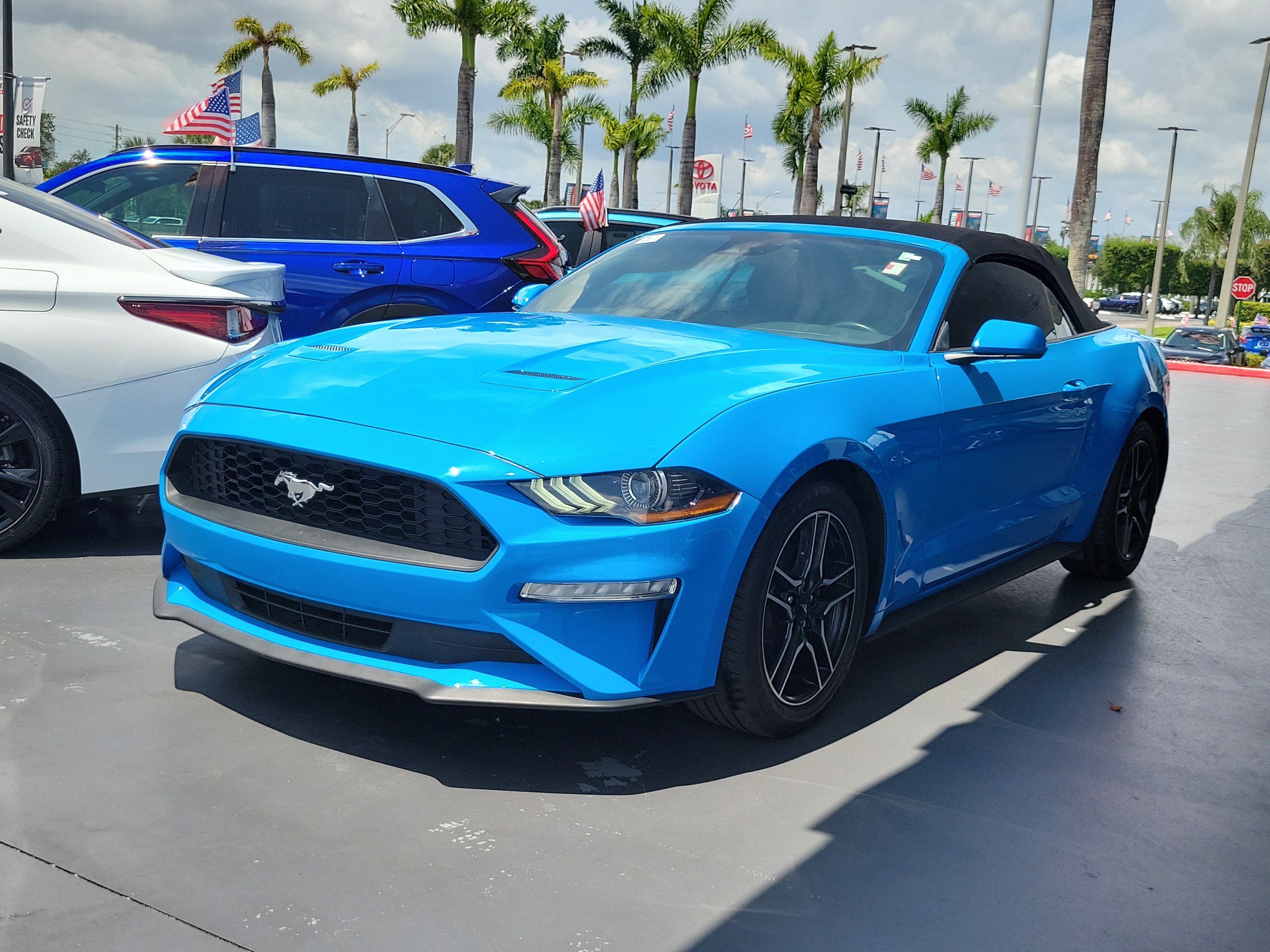 2023 Ford Mustang EcoBoost