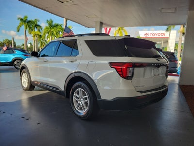 2026 Ford Explorer Active w/100A Pkg