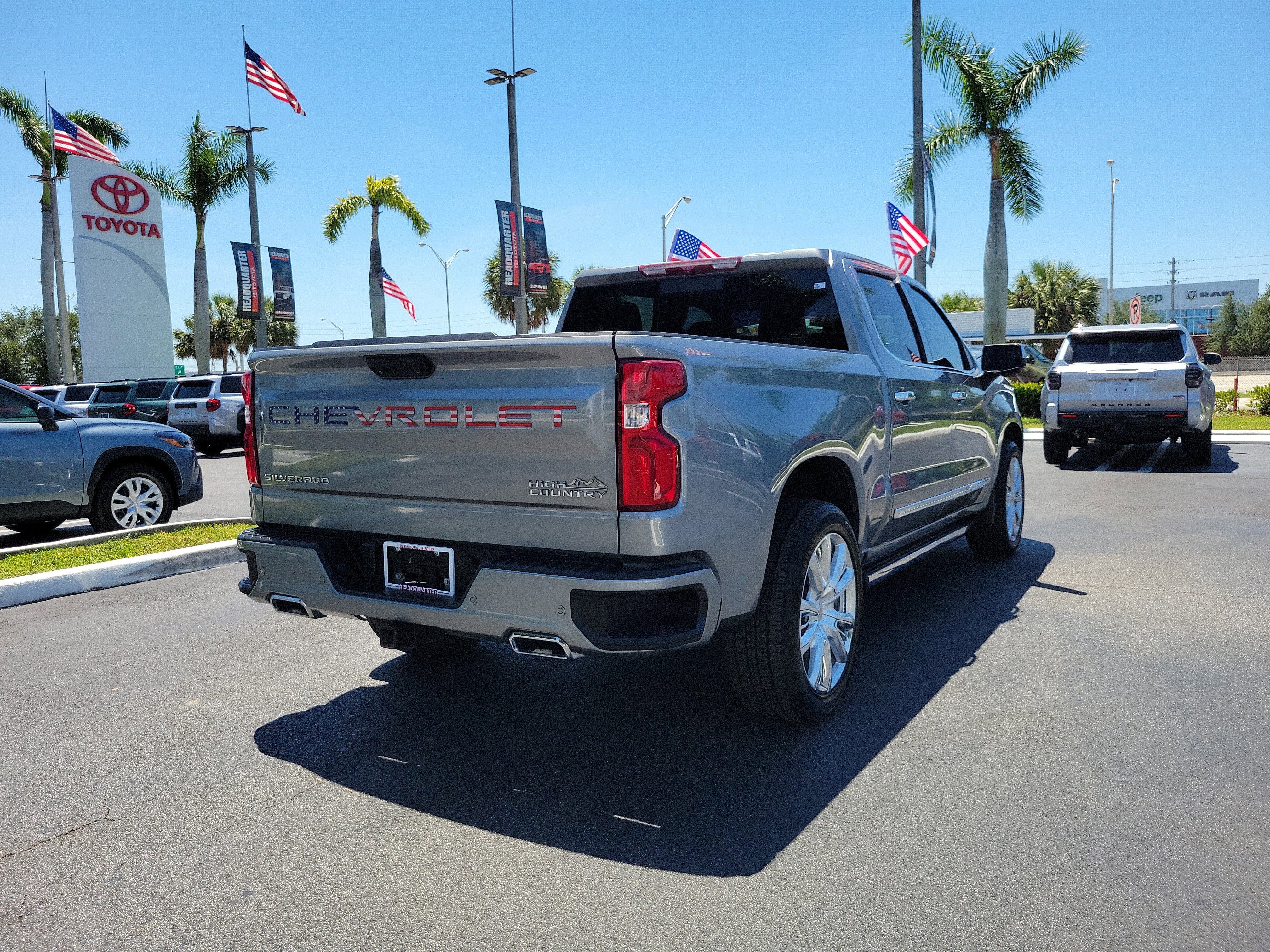 2023 Chevrolet Silverado 1500 High Country