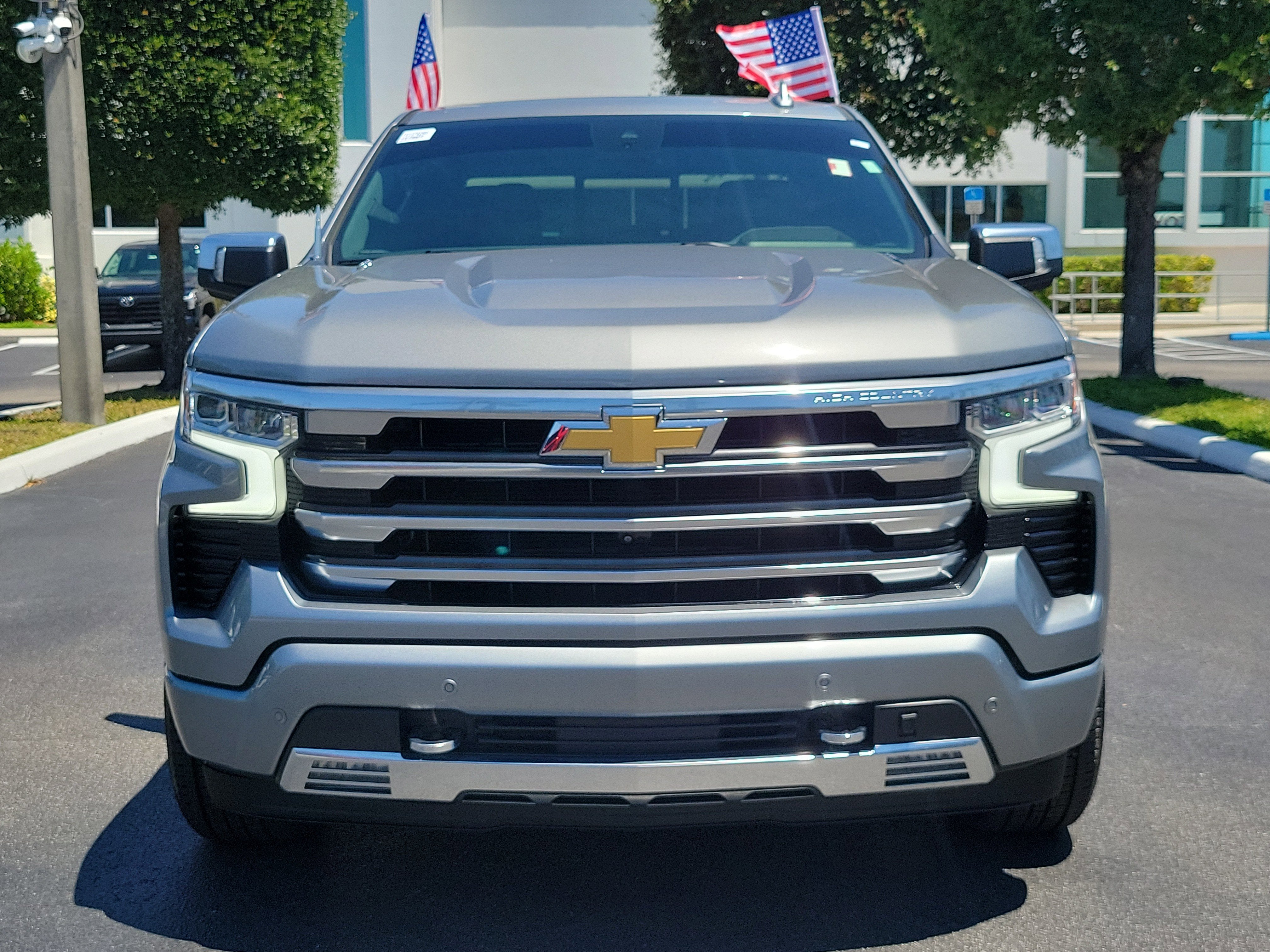 2023 Chevrolet Silverado 1500 High Country