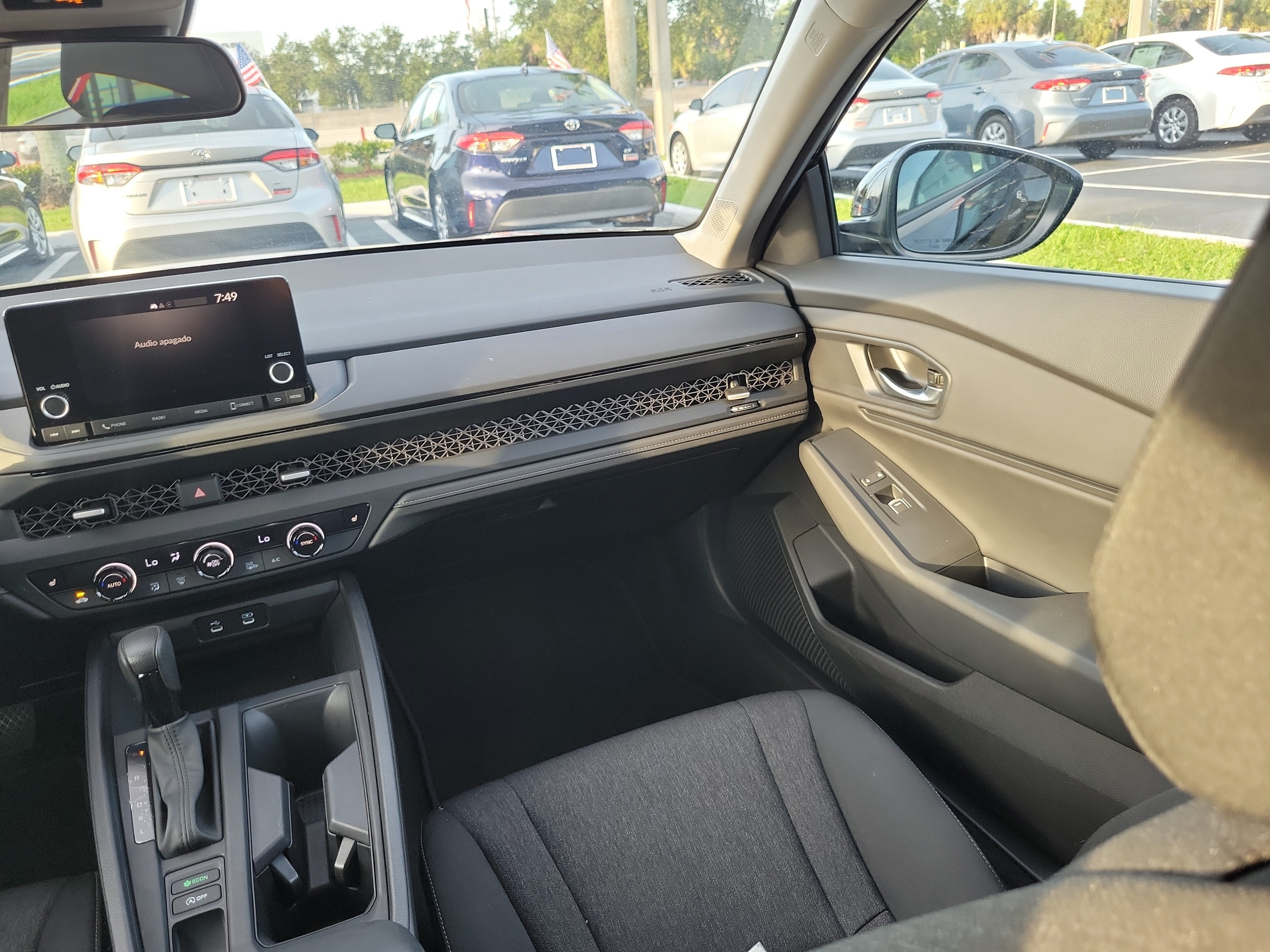 2025 Honda Accord Sedan SE