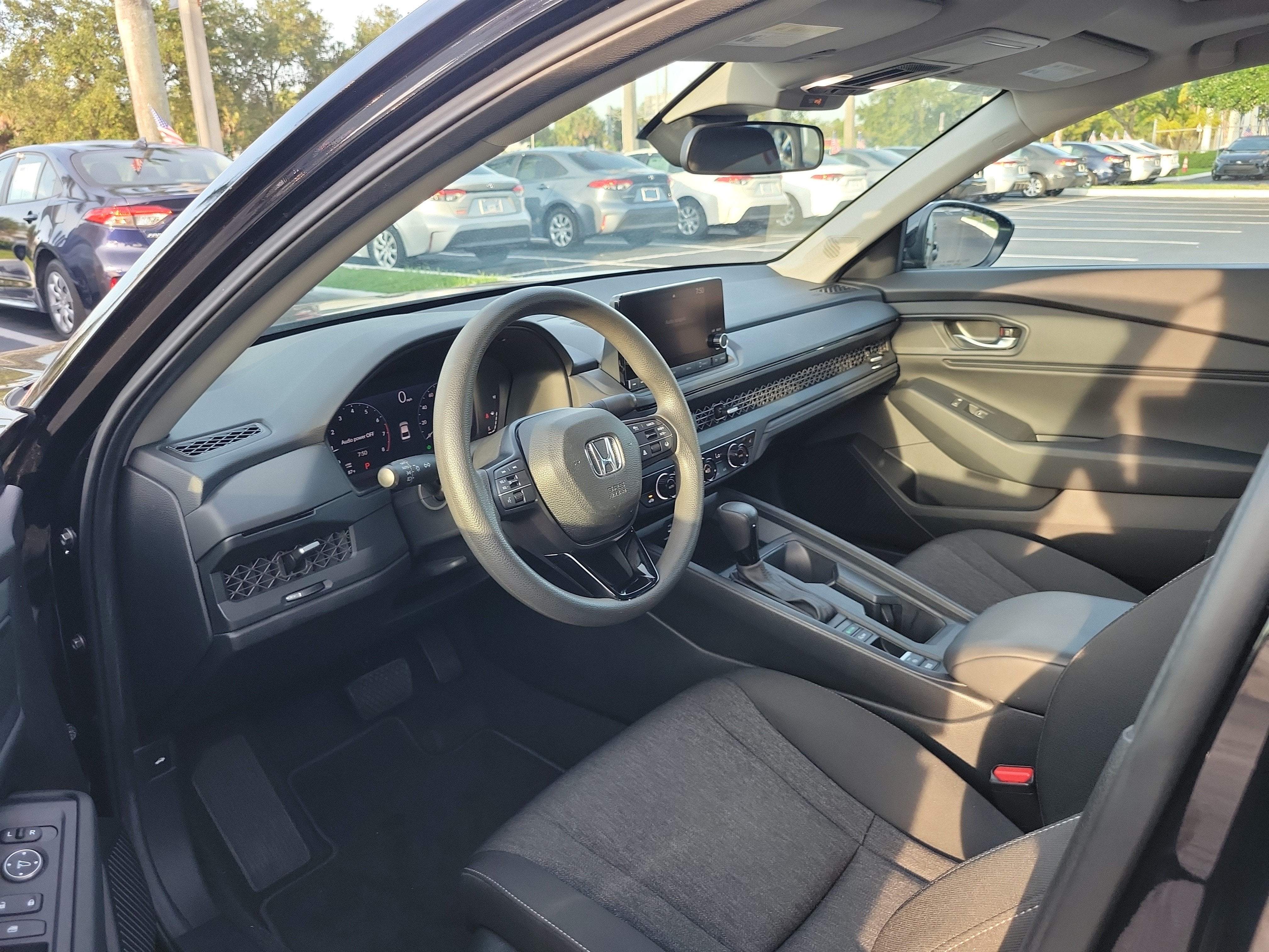 2025 Honda Accord Sedan SE