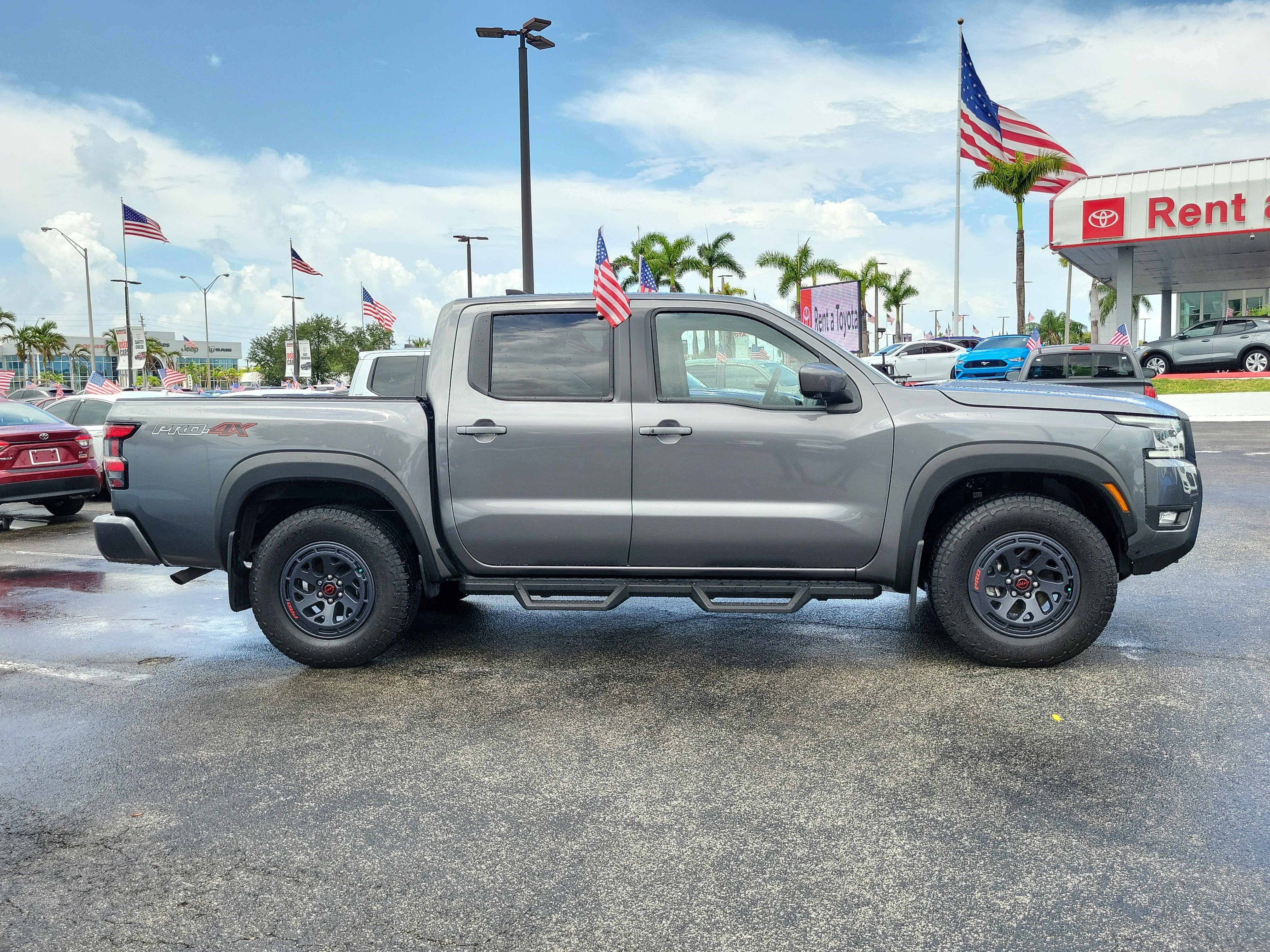 2025 Nissan Frontier PRO-4X