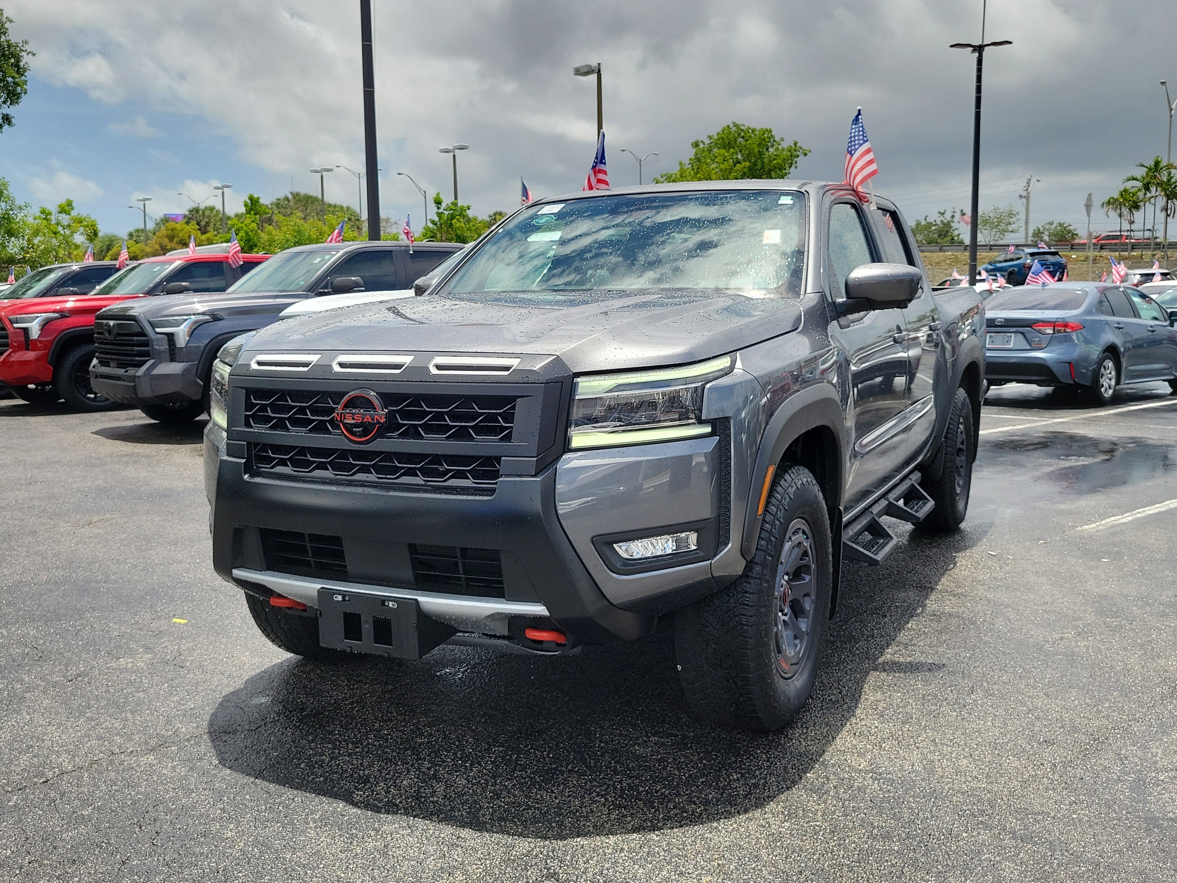 2025 Nissan Frontier PRO-4X