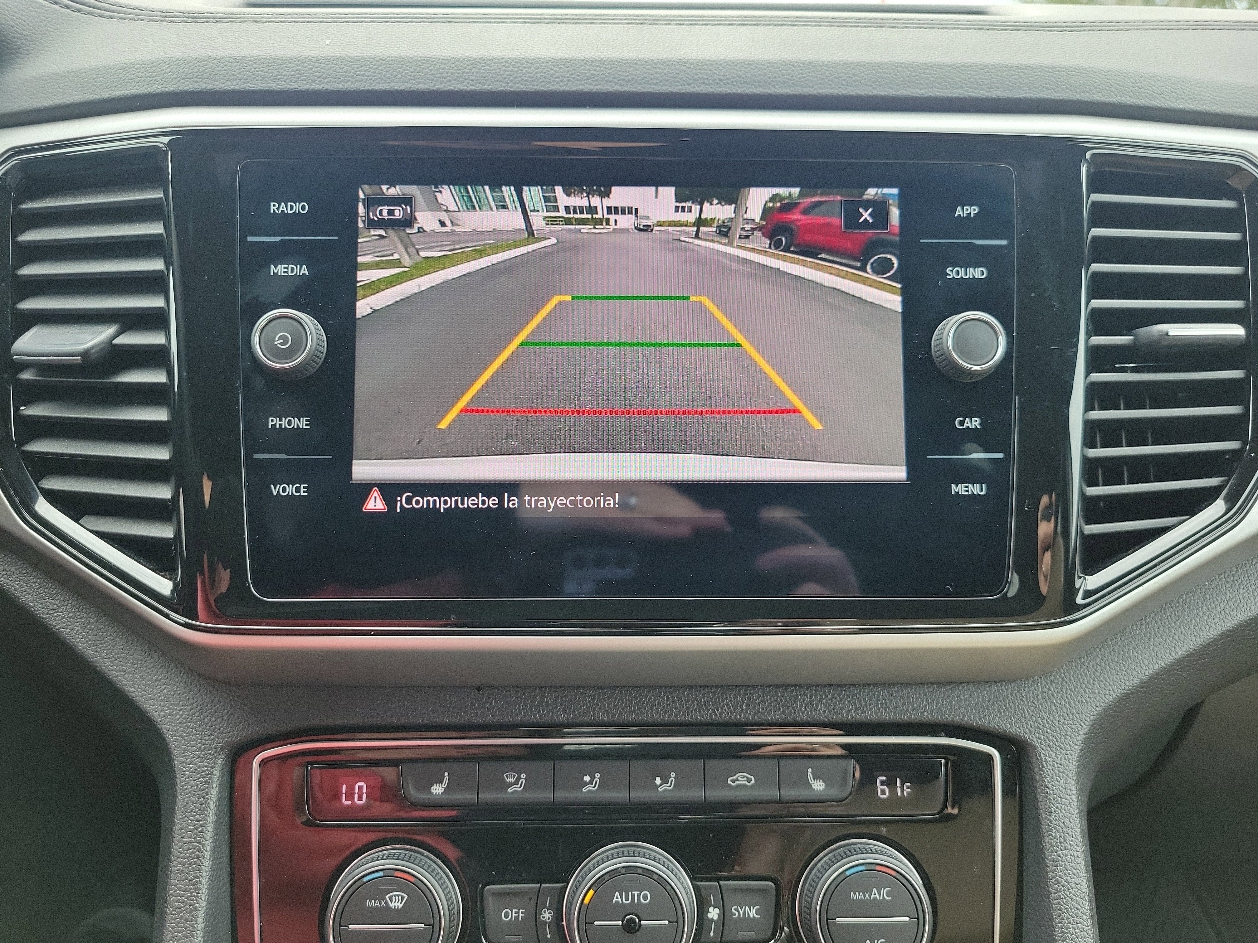 2023 Volkswagen Atlas Cross Sport 2.0T SE w/Technology