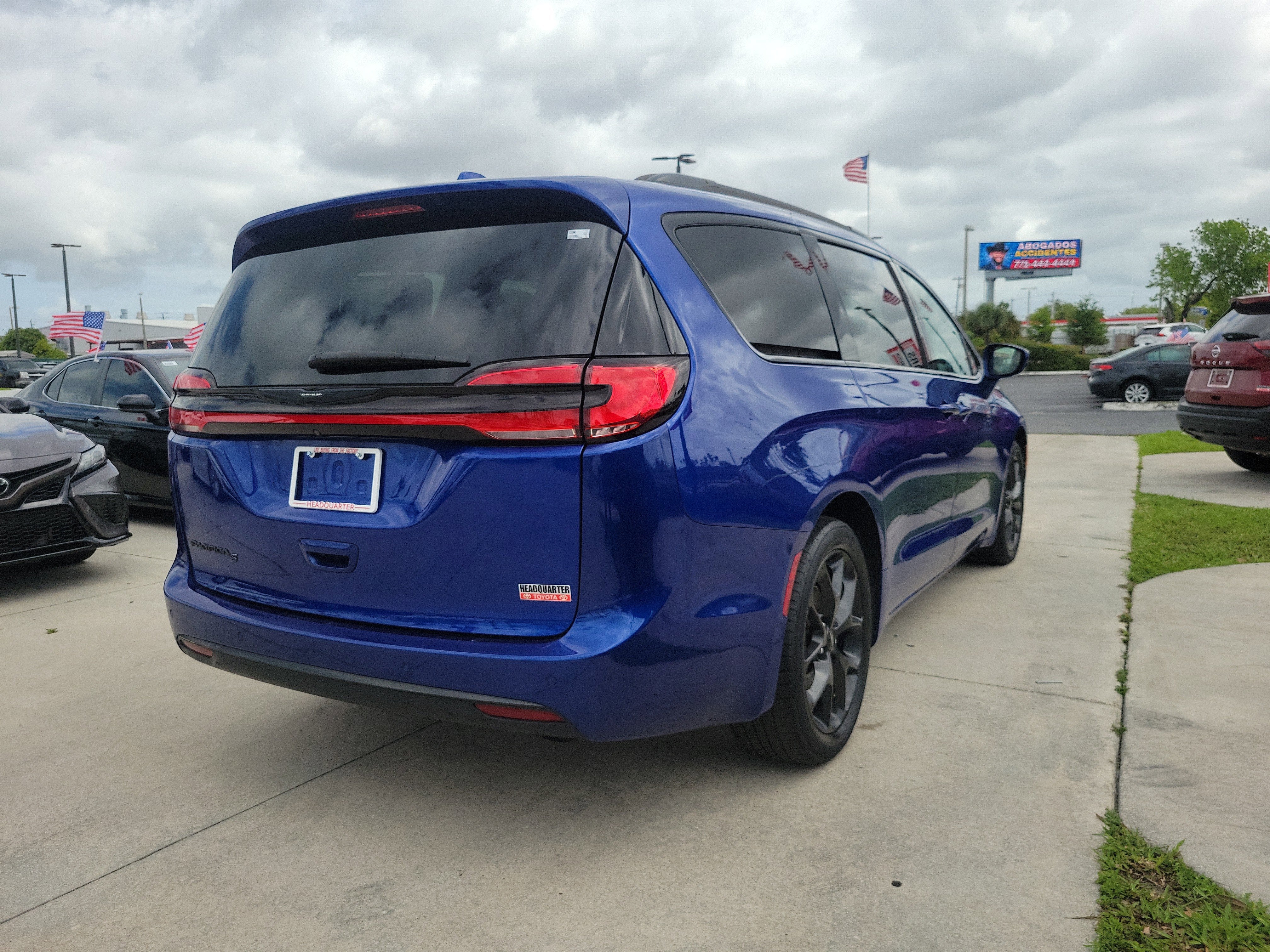 2021 Chrysler Pacifica Touring L