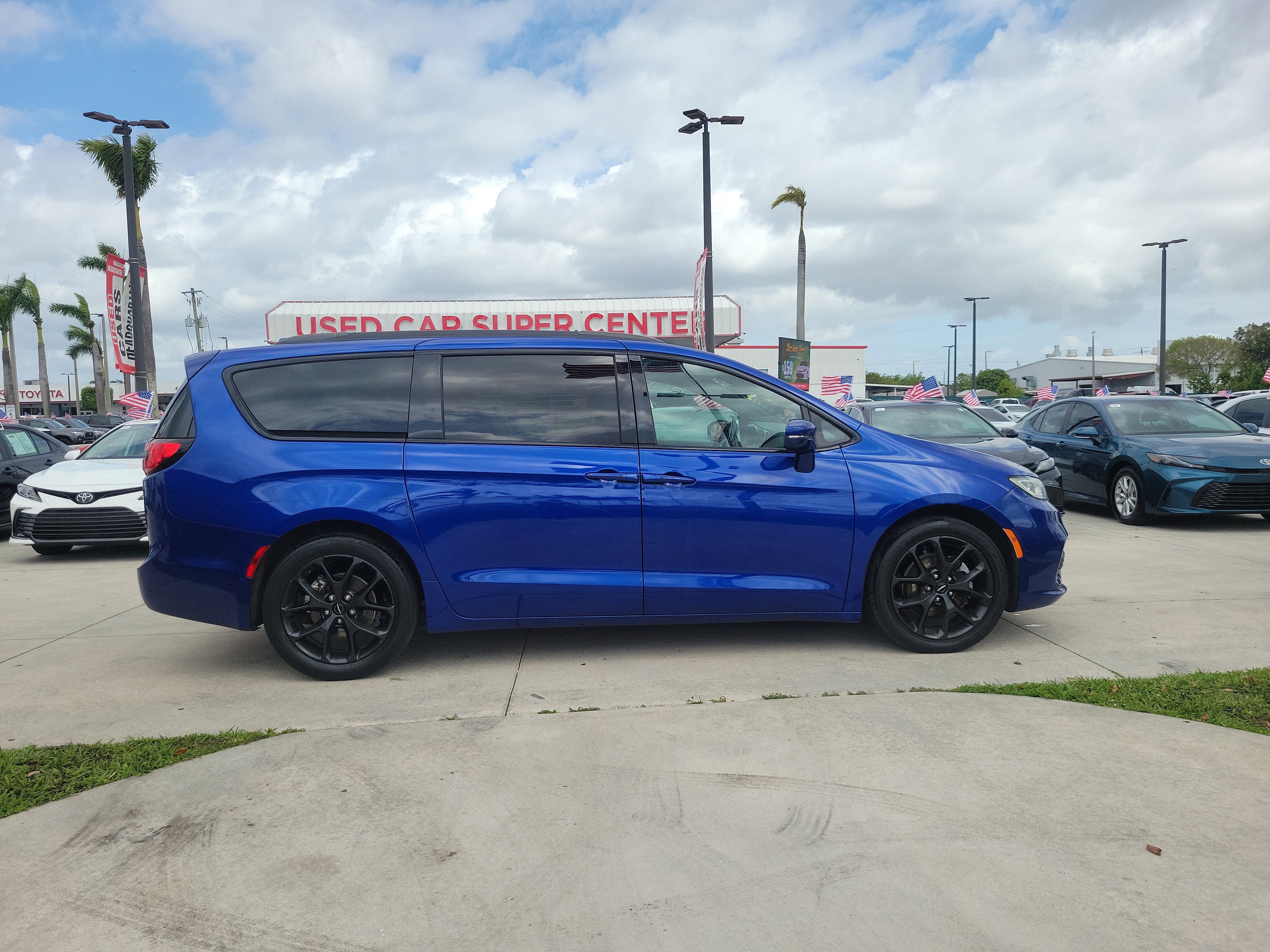 2021 Chrysler Pacifica Touring L