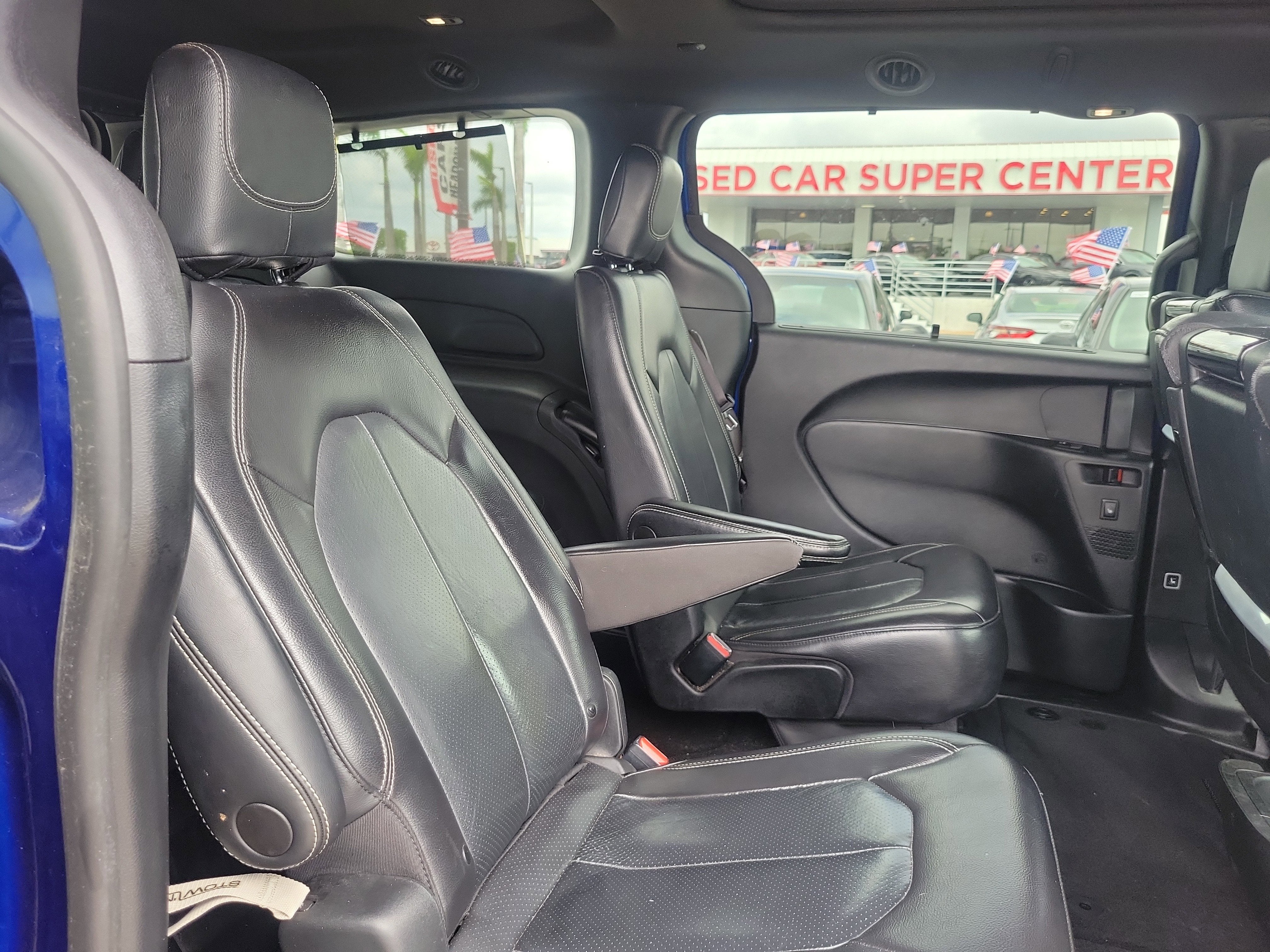 2021 Chrysler Pacifica Touring L