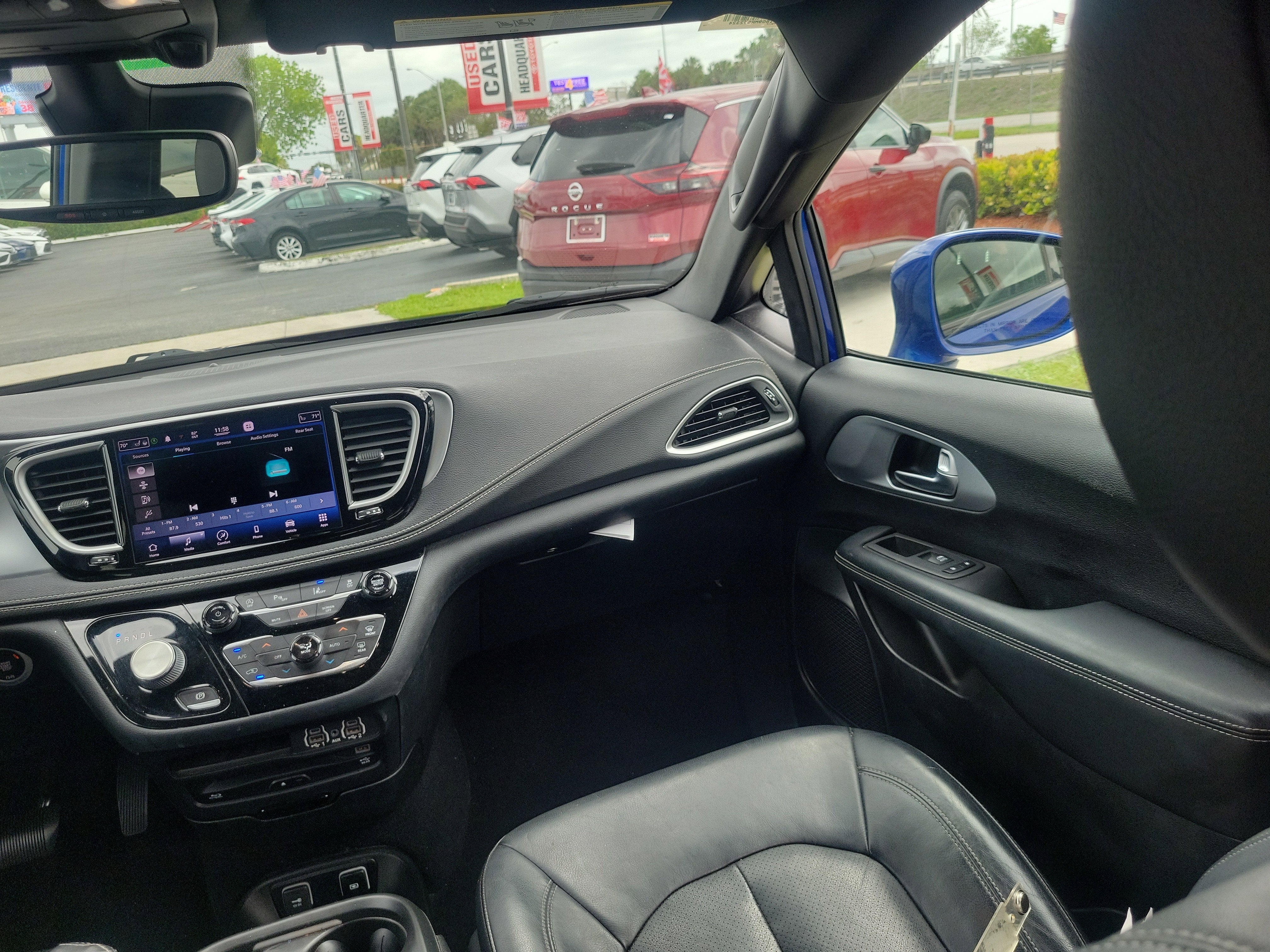 2021 Chrysler Pacifica Touring L