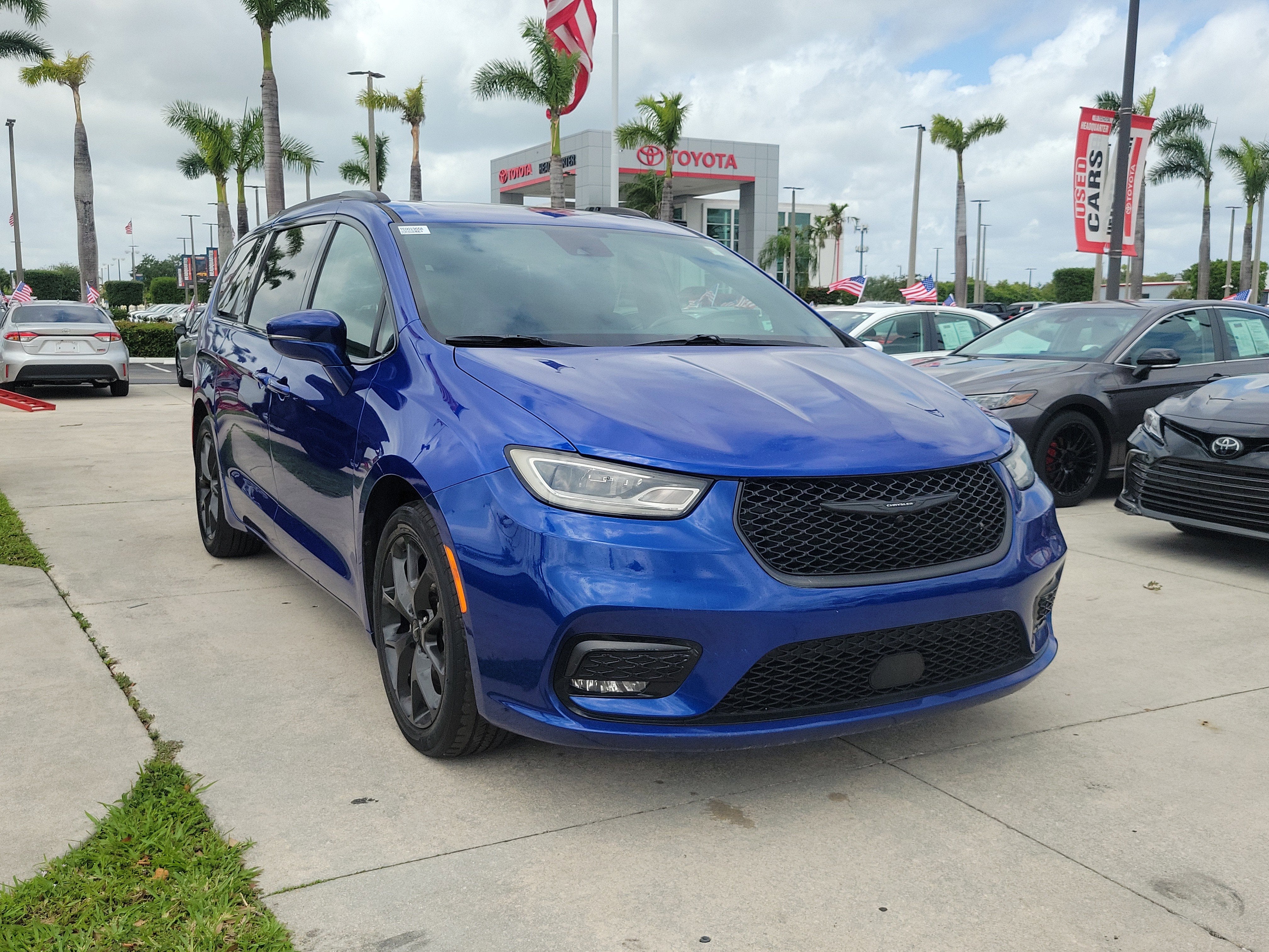 2021 Chrysler Pacifica Touring L
