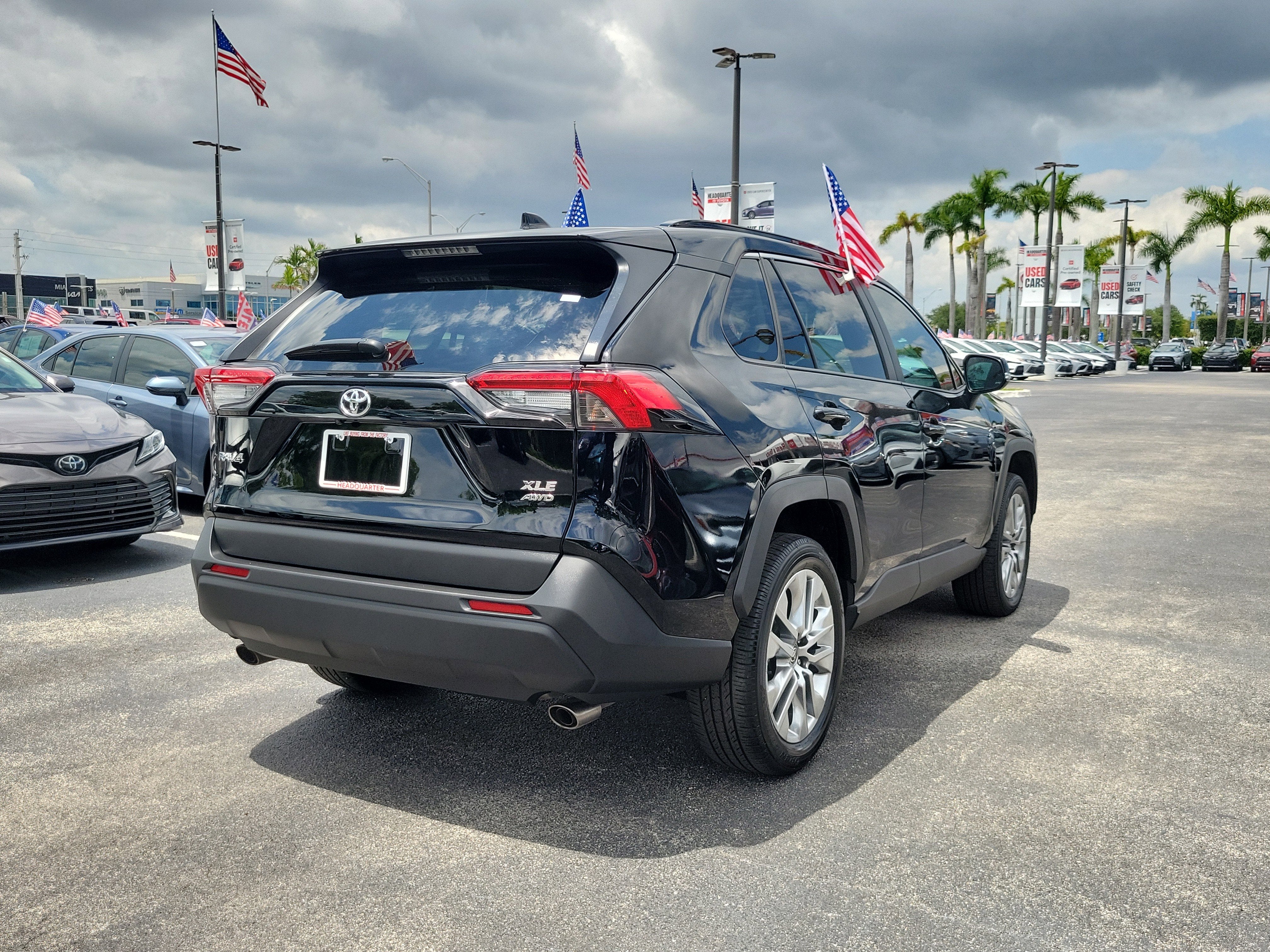 2025 Toyota RAV4 XLE Premium