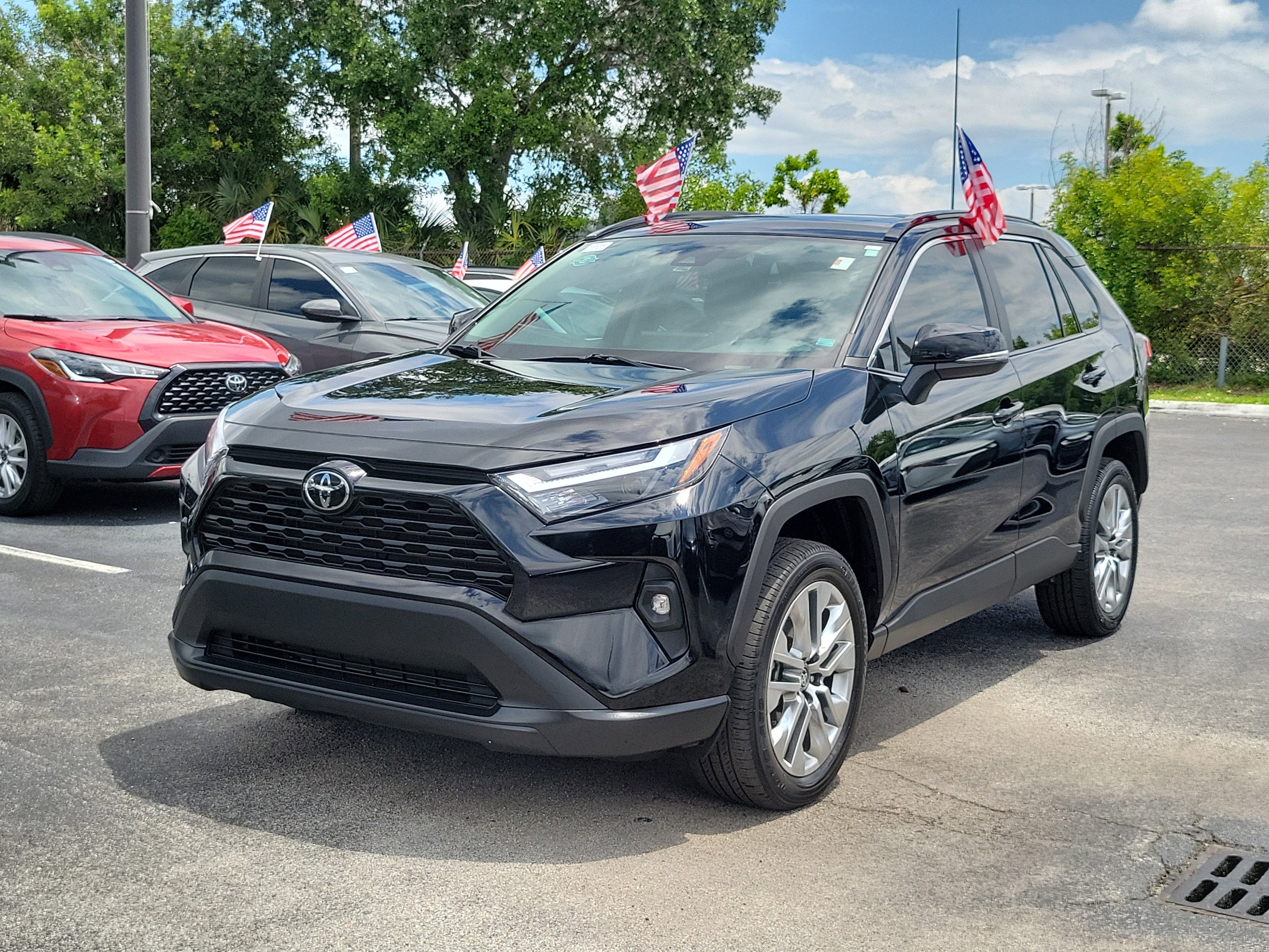 2025 Toyota RAV4 XLE Premium