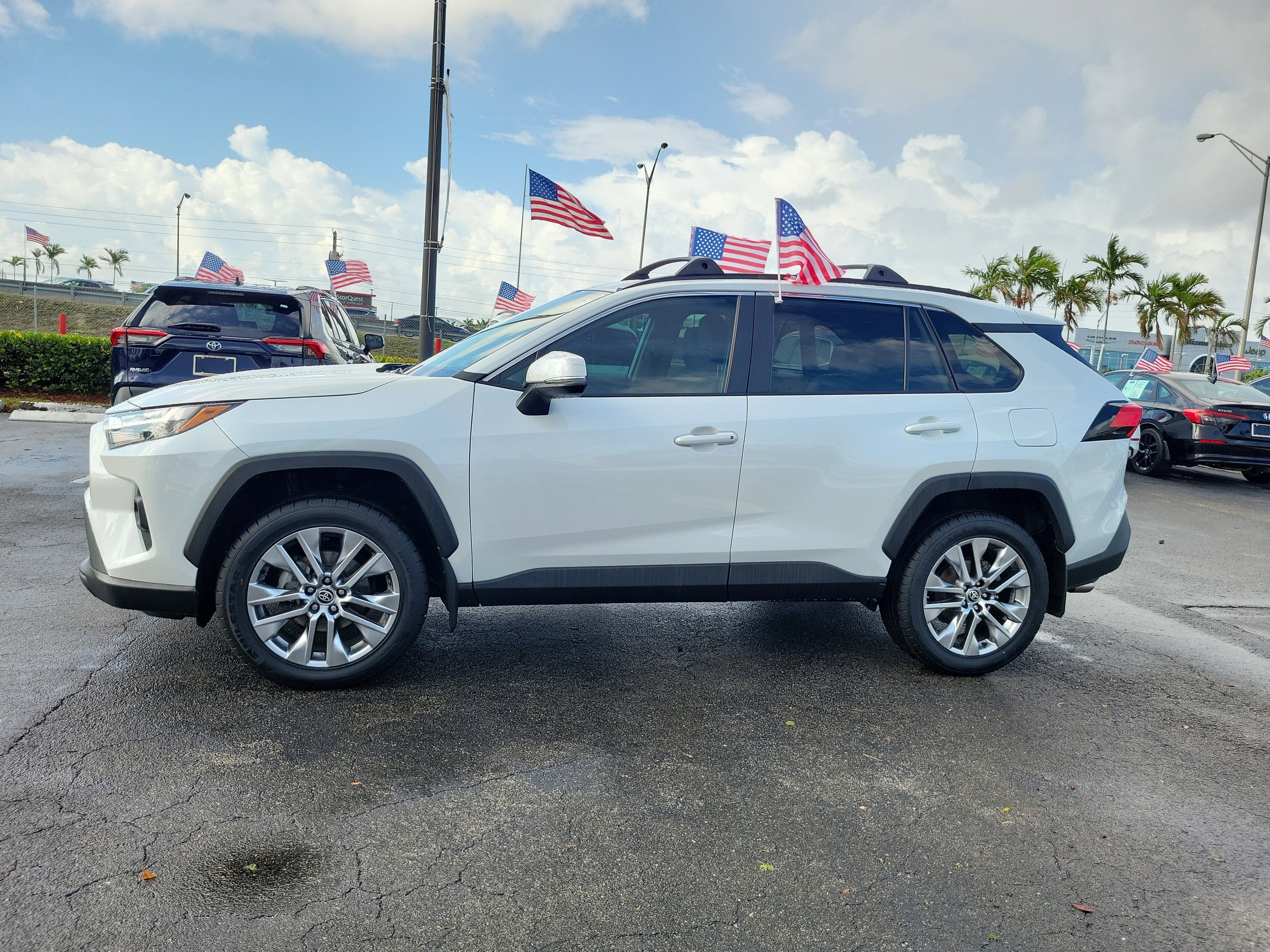 2024 Toyota RAV4 XLE Premium