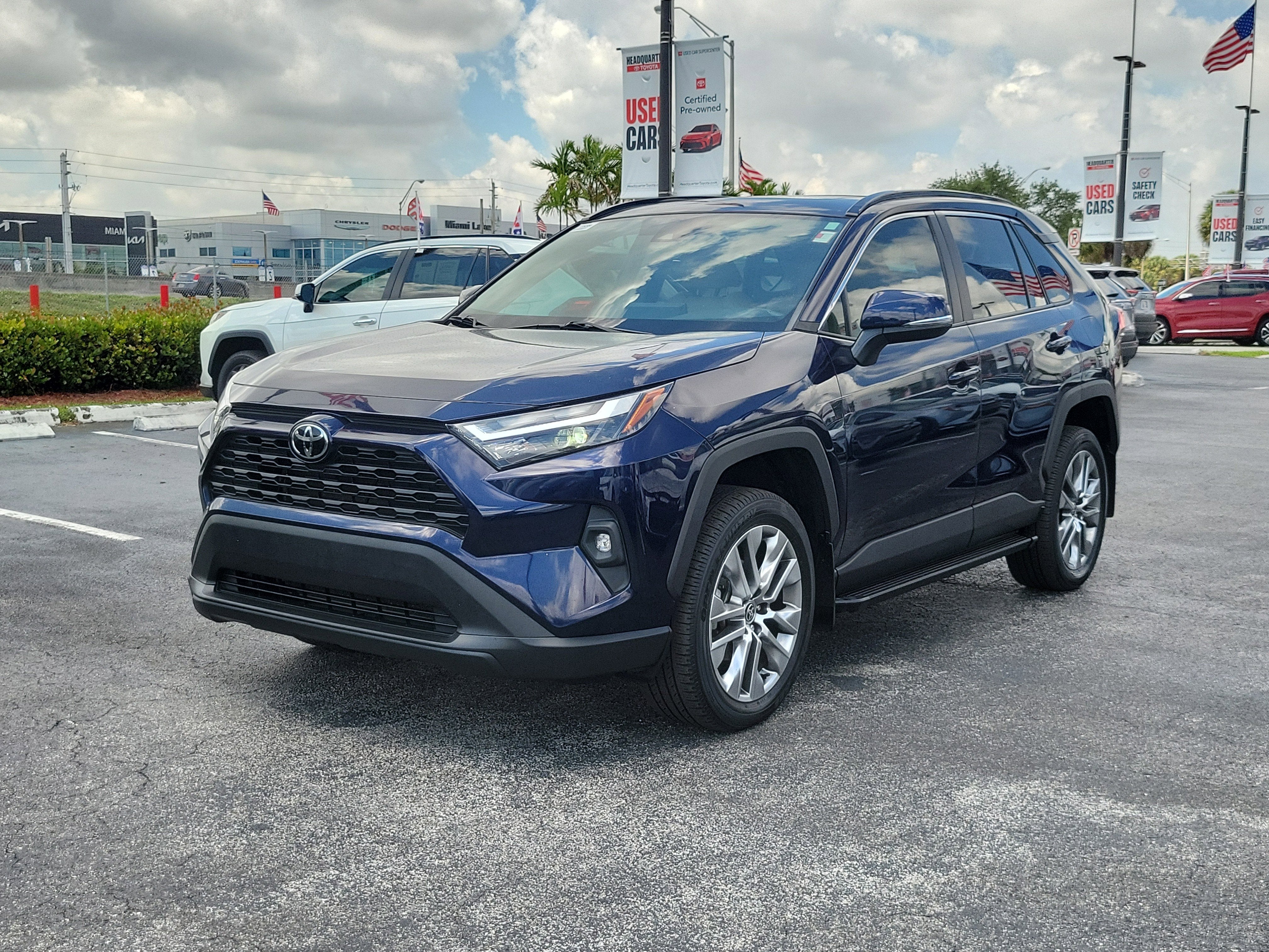 2022 Toyota RAV4 XLE Premium