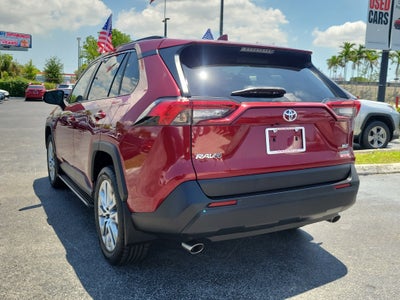 2022 Toyota RAV4 XLE Premium