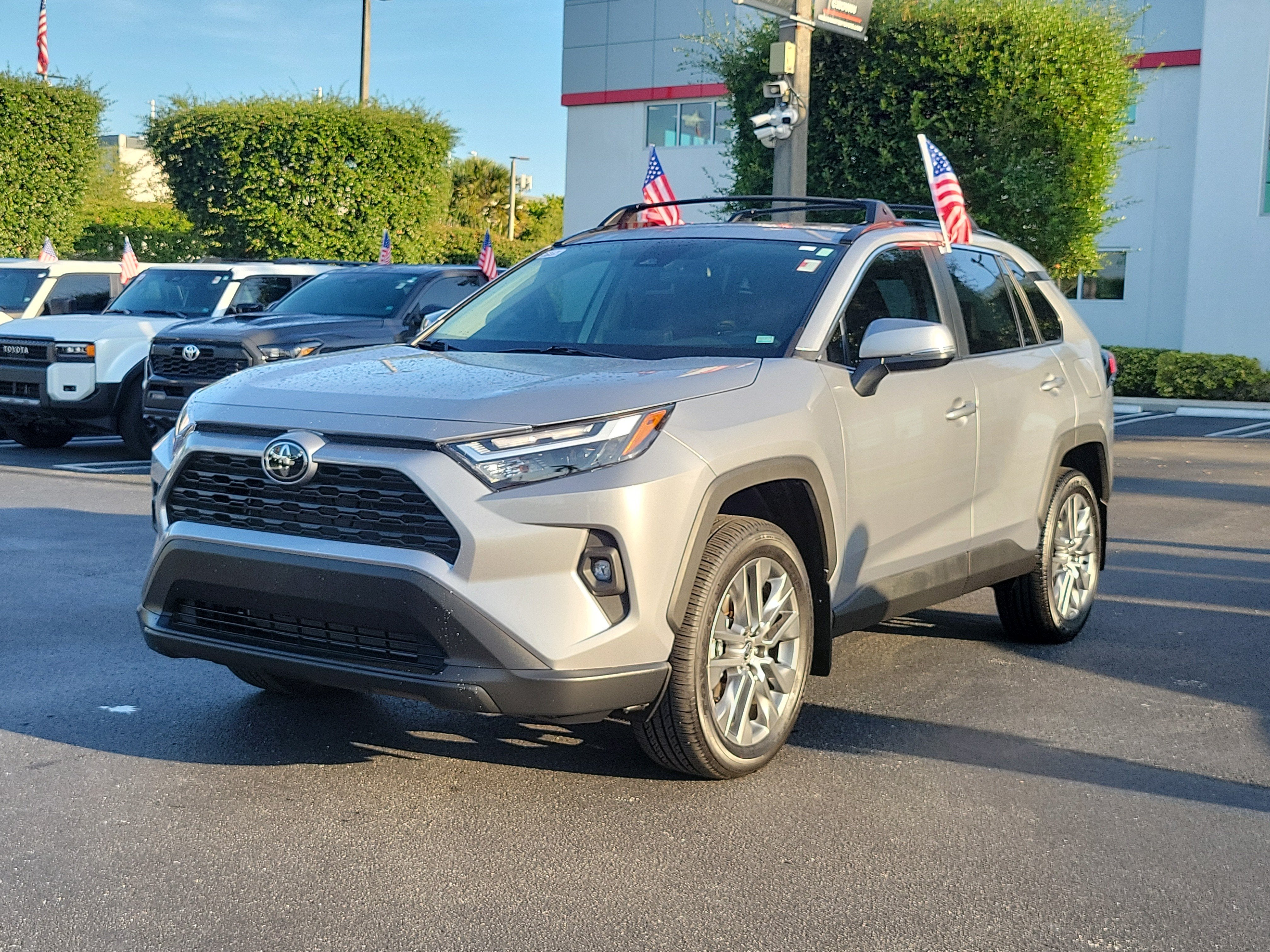 2025 Toyota RAV4 XLE Premium