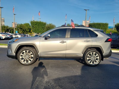2025 Toyota RAV4 XLE Premium