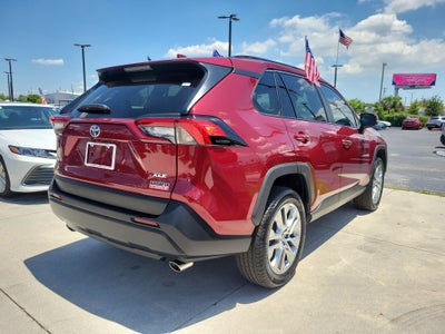 2025 Toyota RAV4 XLE Premium
