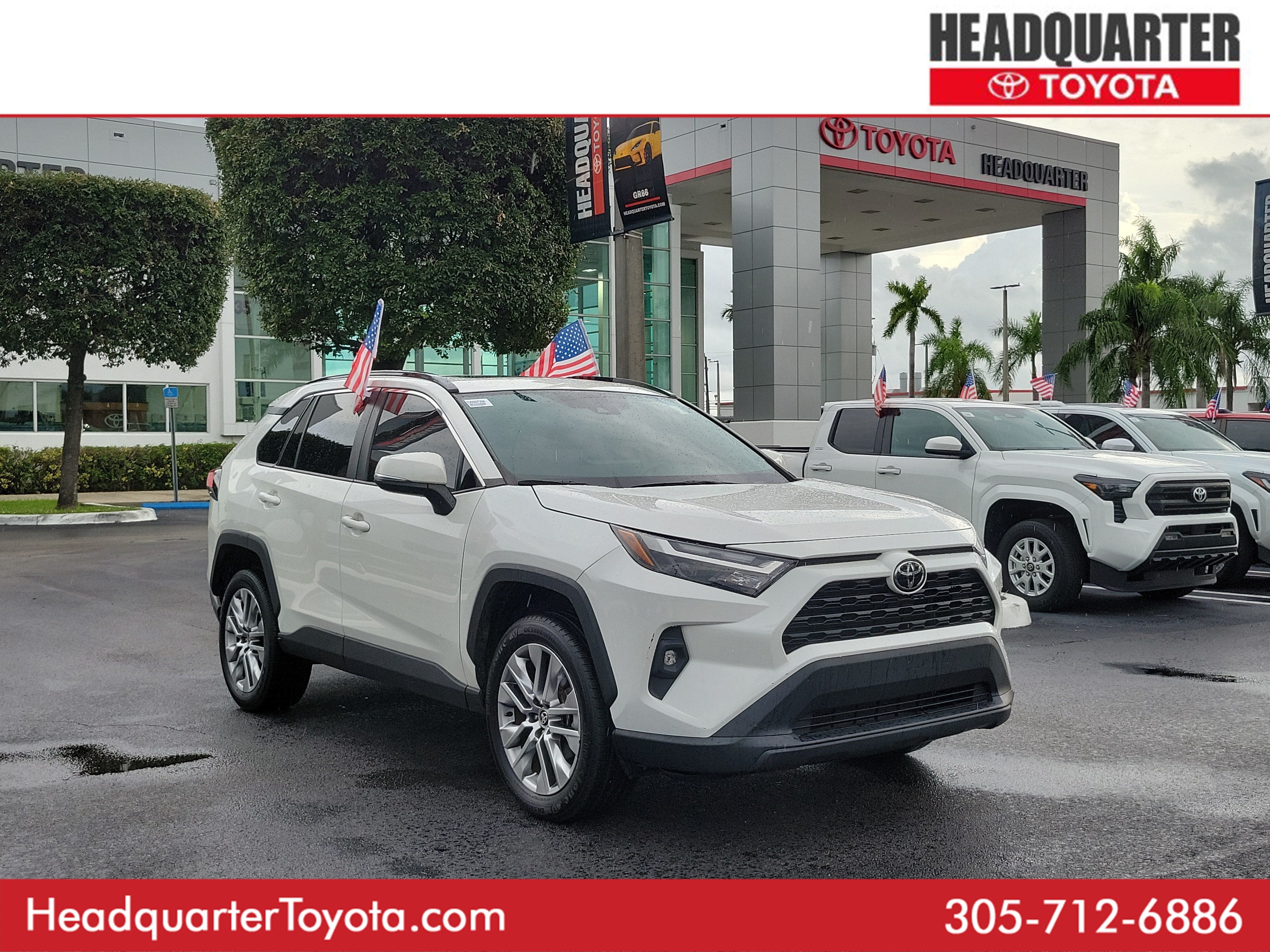 2022 Toyota RAV4 XLE Premium