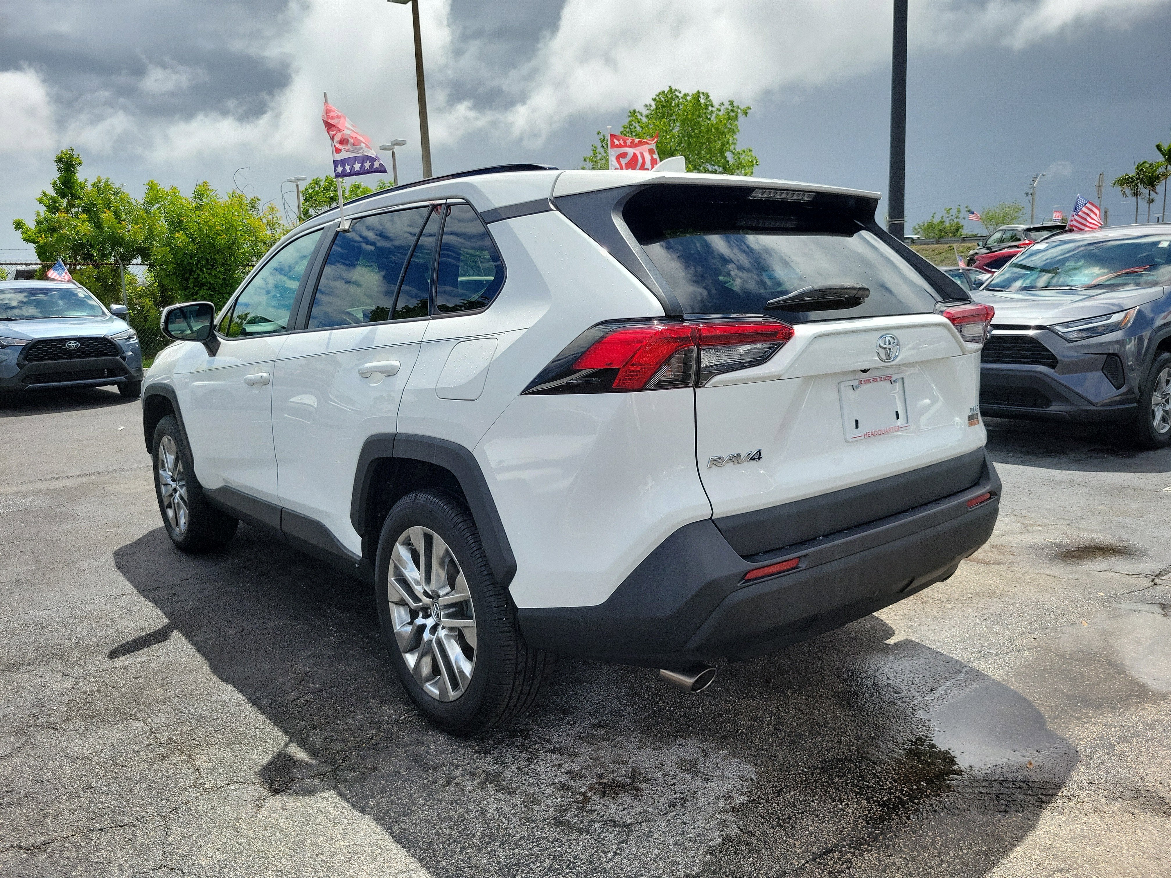 2019 Toyota RAV4 XLE Premium