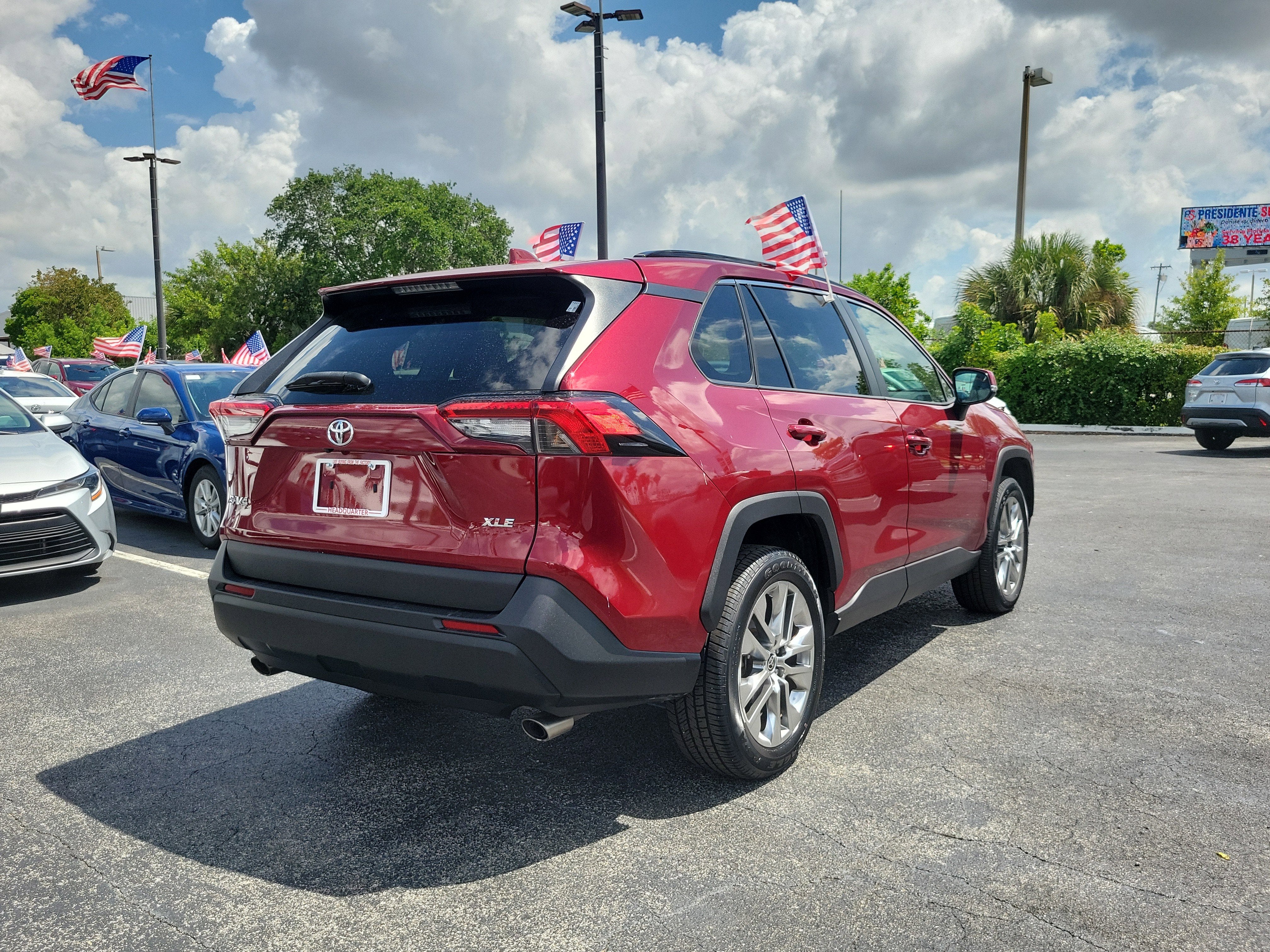 2021 Toyota RAV4 XLE Premium
