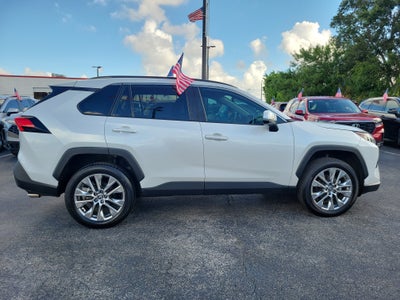 2025 Toyota RAV4 XLE Premium