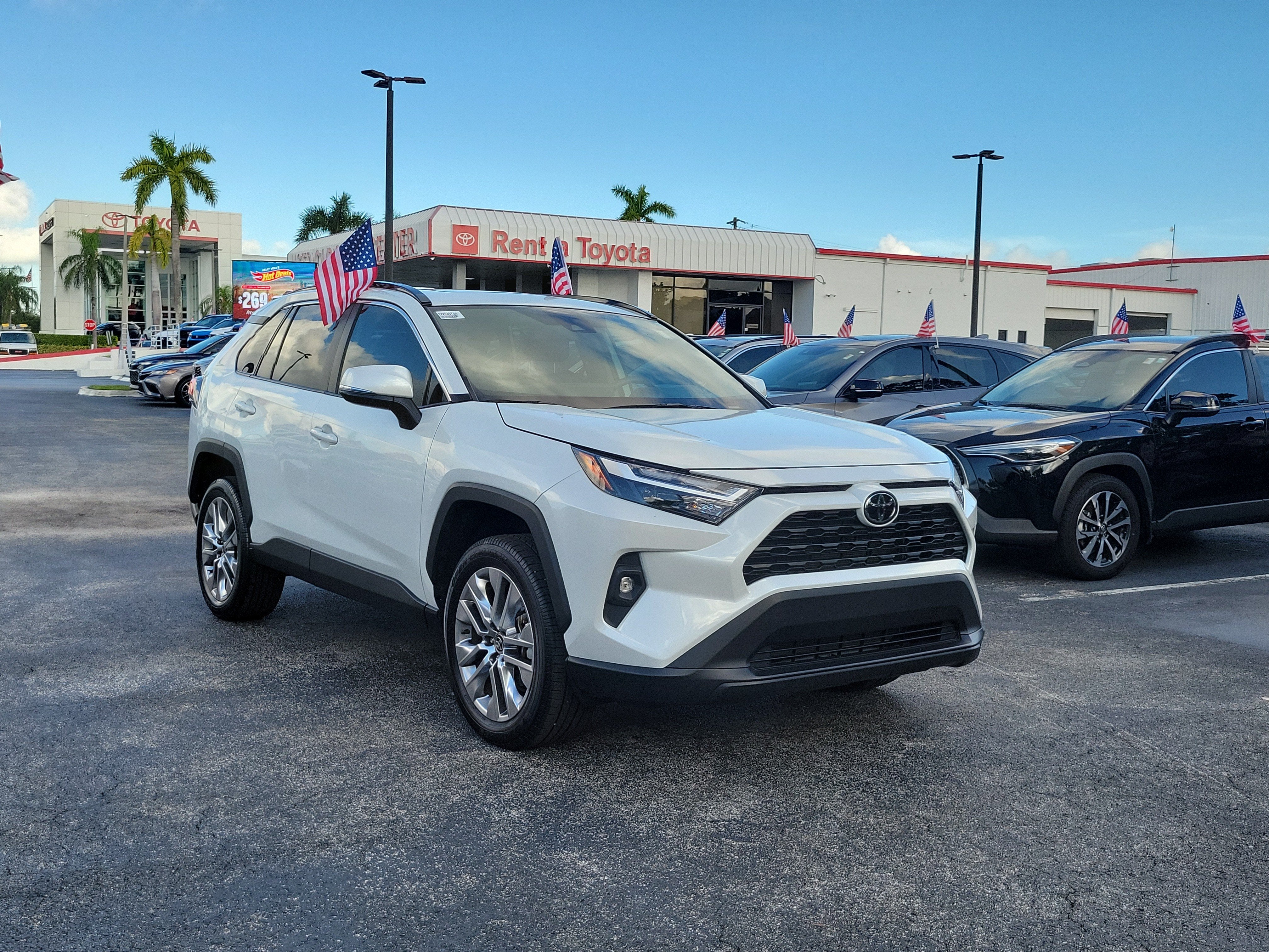 2025 Toyota RAV4 XLE Premium