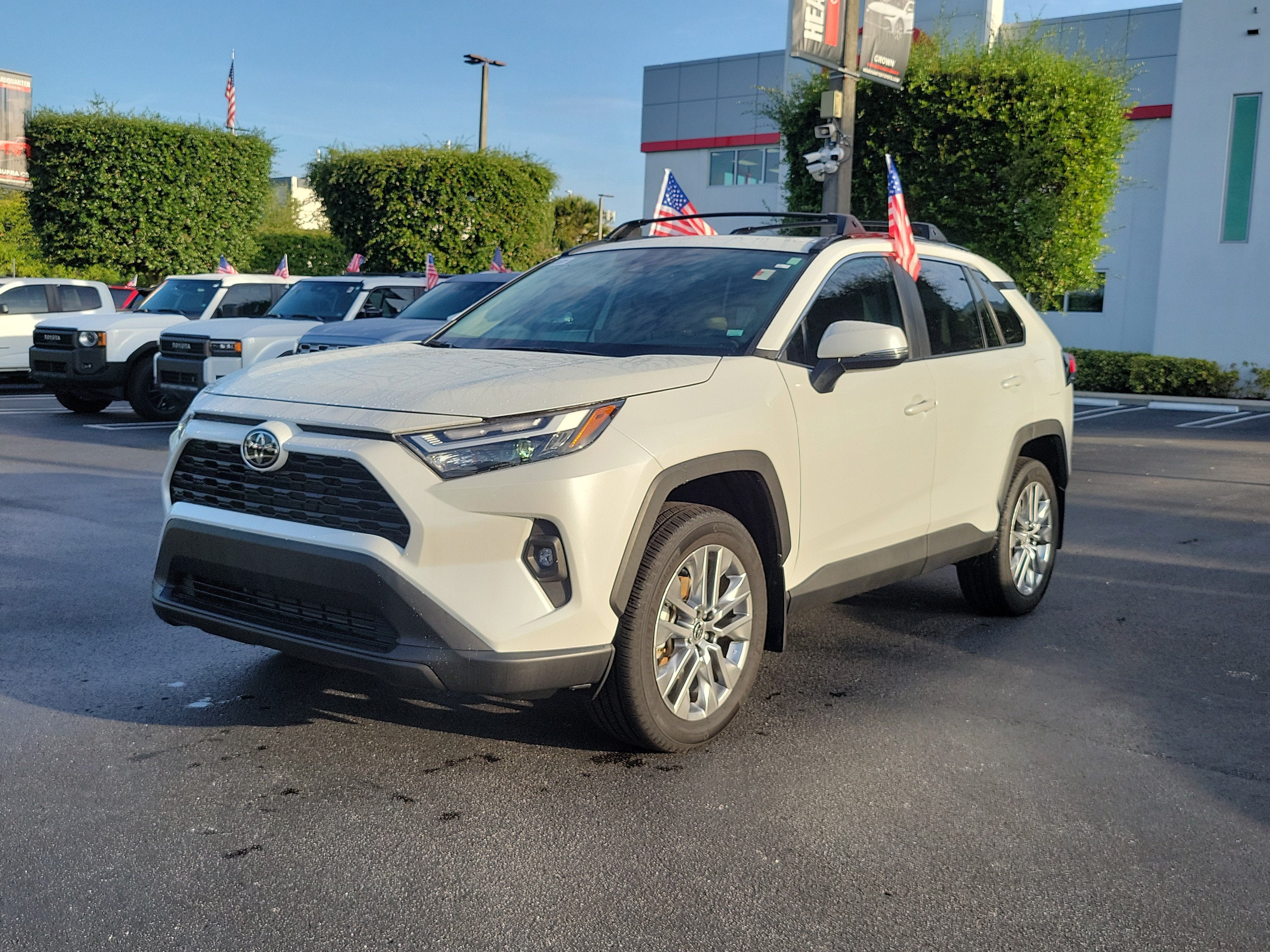 2025 Toyota RAV4 XLE Premium