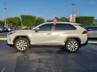 2025 Toyota RAV4 XLE Premium