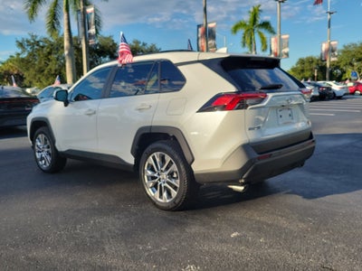 2025 Toyota RAV4 XLE Premium