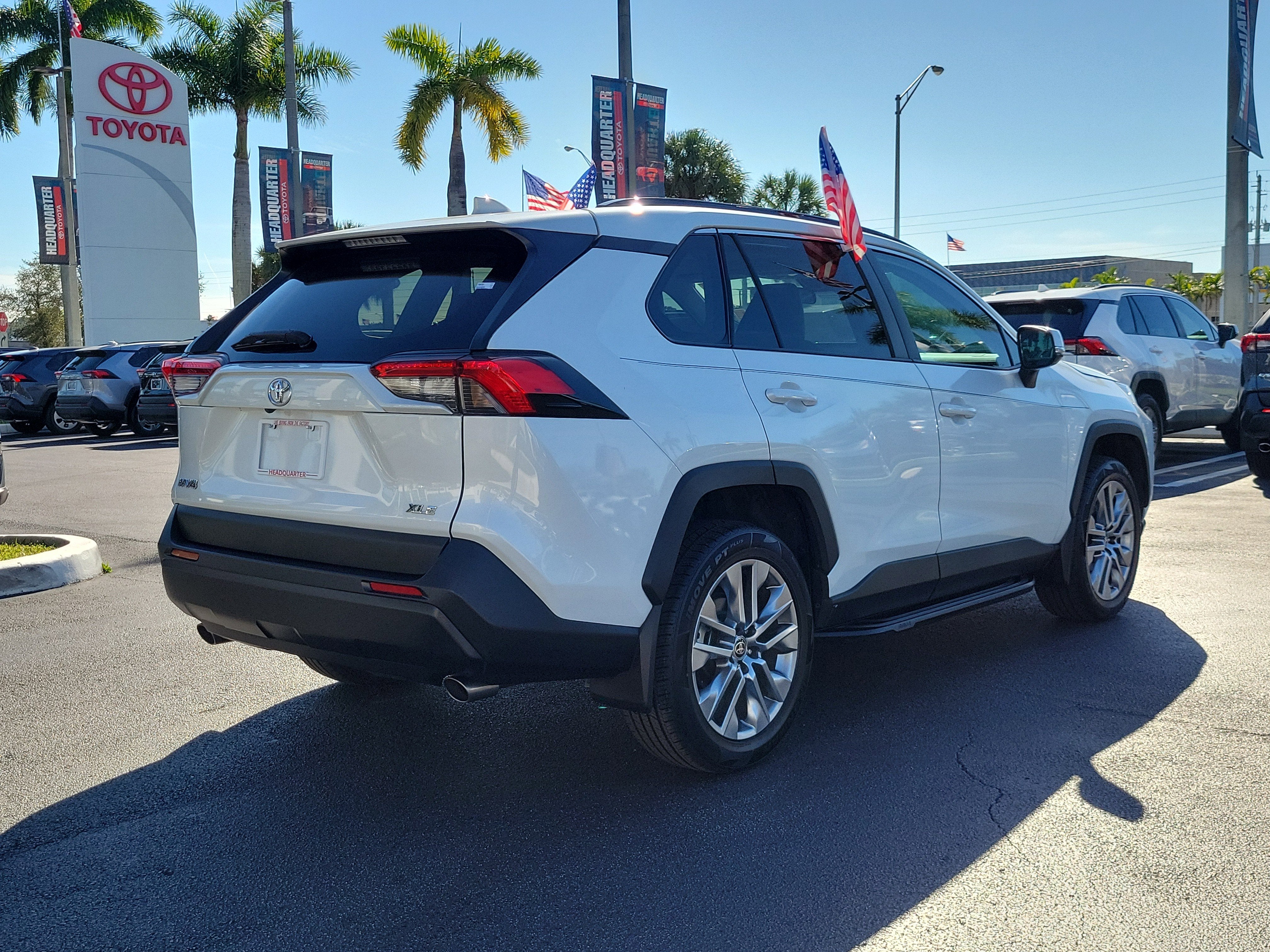2023 Toyota RAV4 XLE Premium