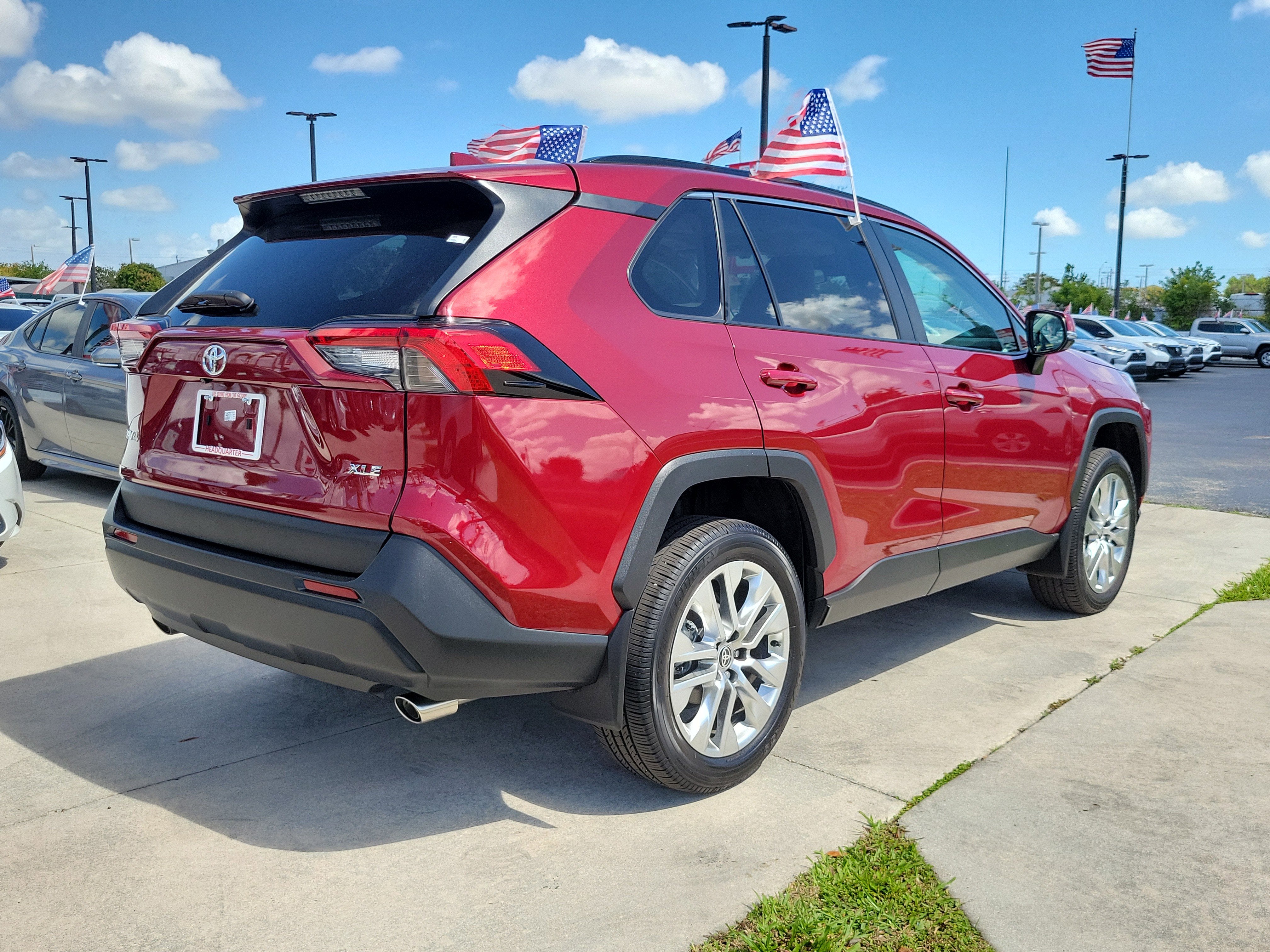2025 Toyota RAV4 XLE Premium