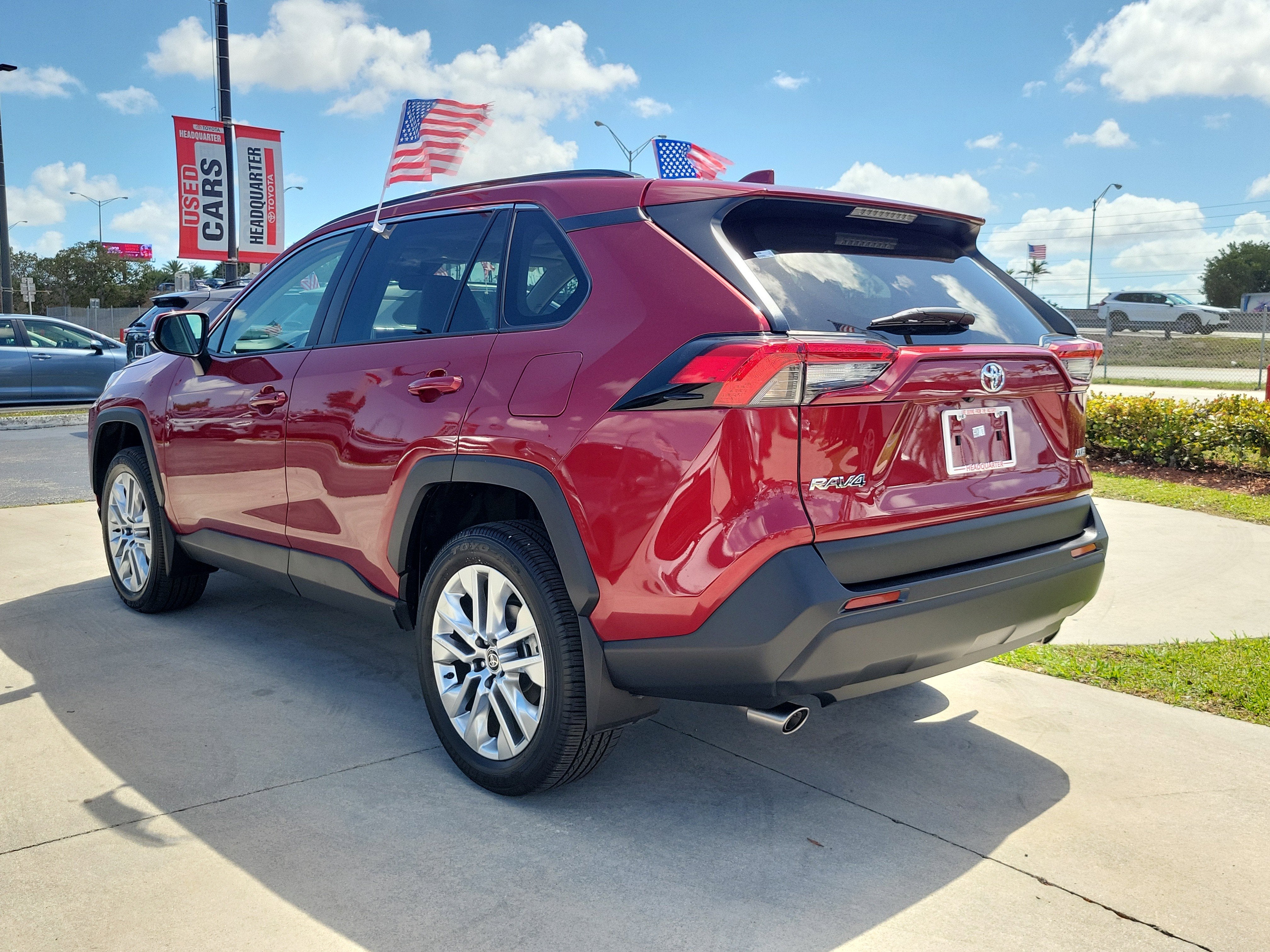 2025 Toyota RAV4 XLE Premium