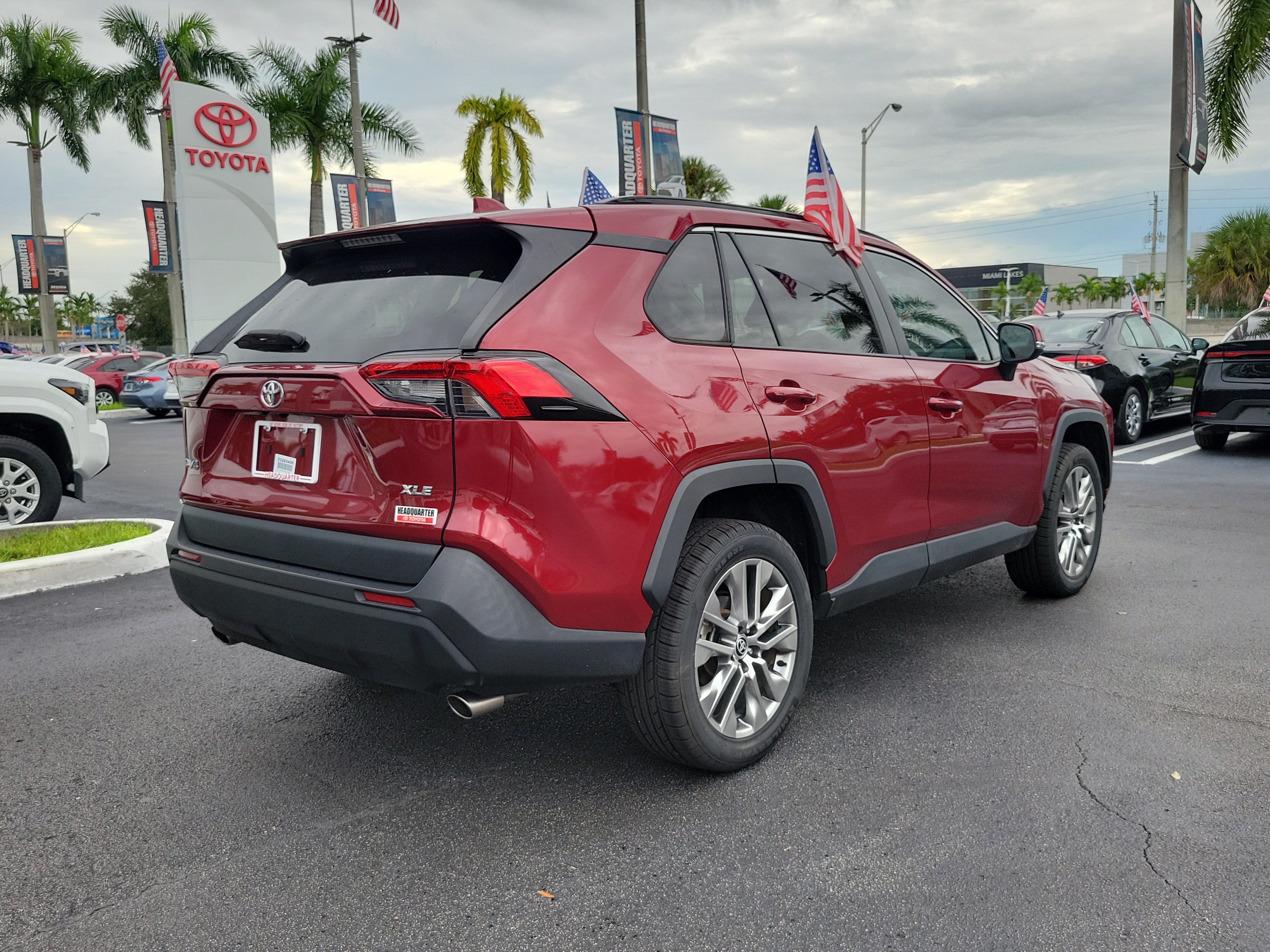 2023 Toyota RAV4 XLE Premium