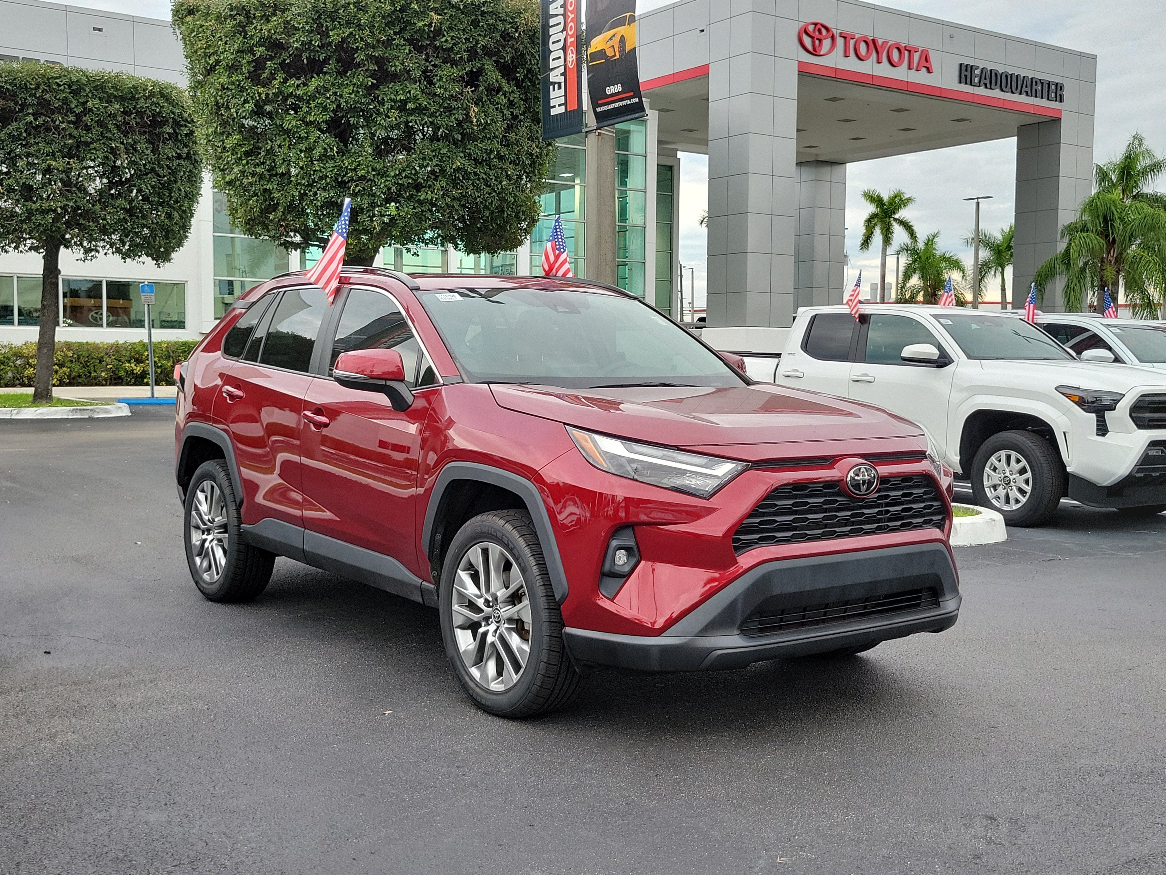 2023 Toyota RAV4 XLE Premium