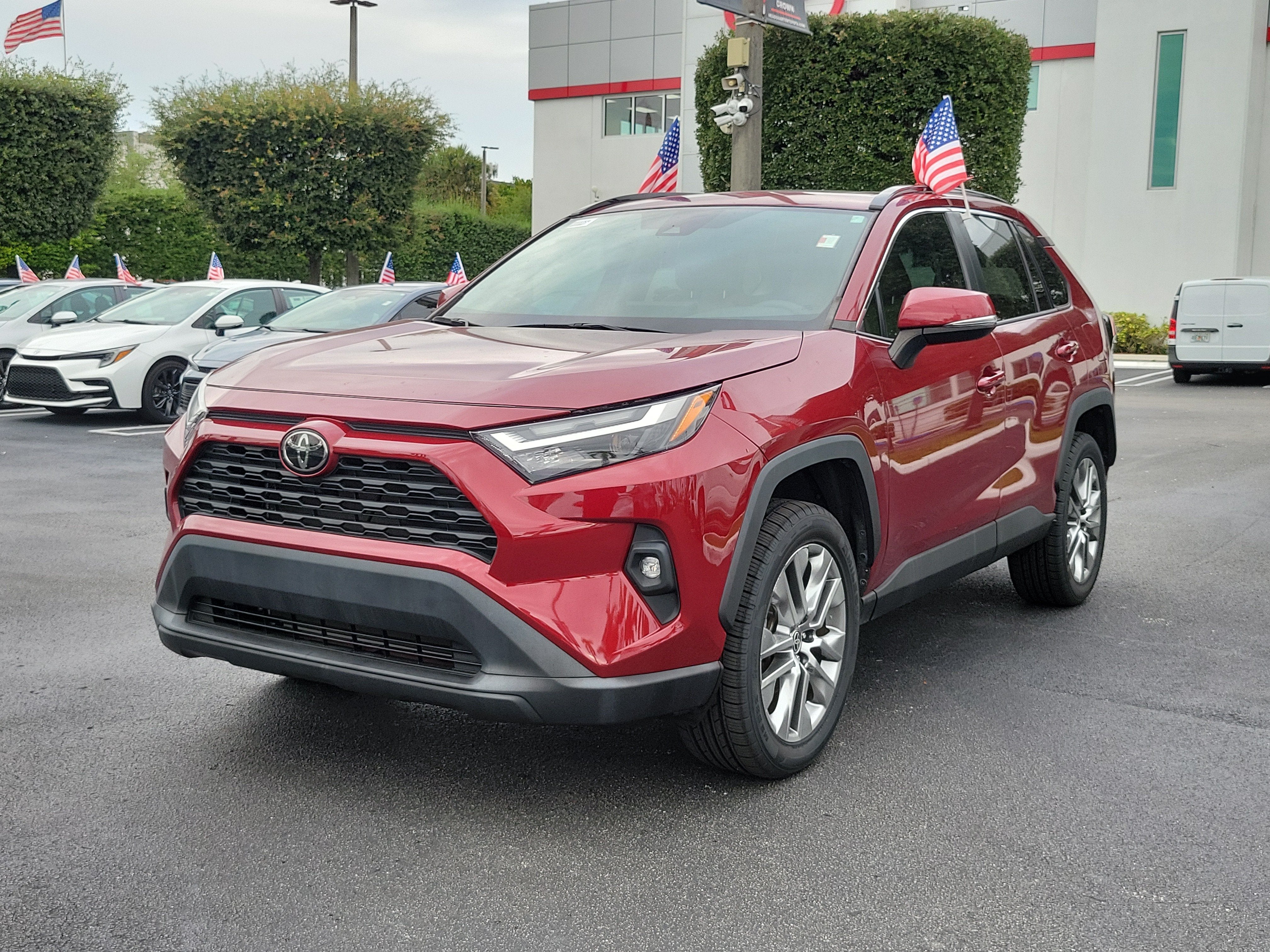 2023 Toyota RAV4 XLE Premium