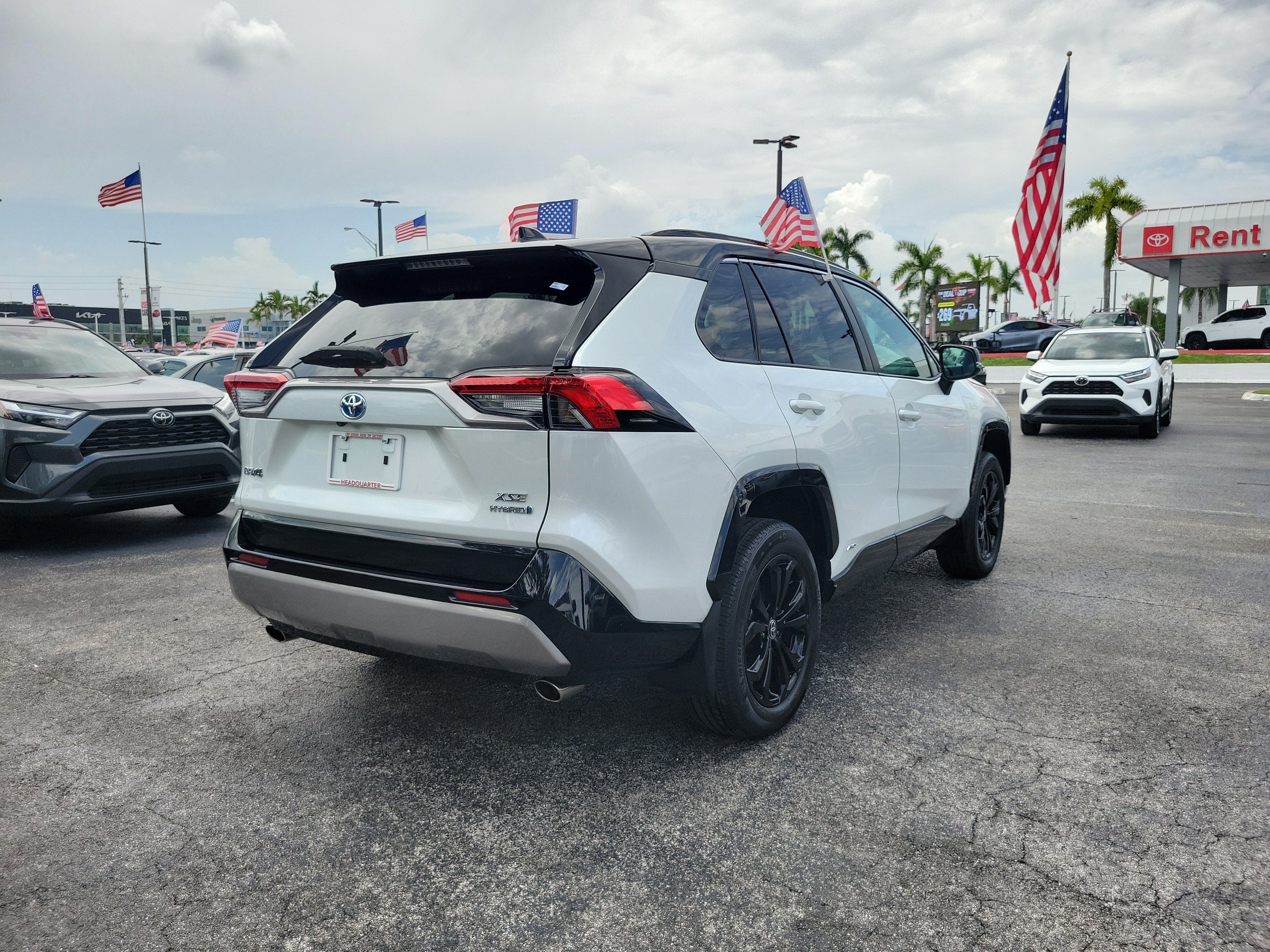 2024 Toyota RAV4 Hybrid XSE
