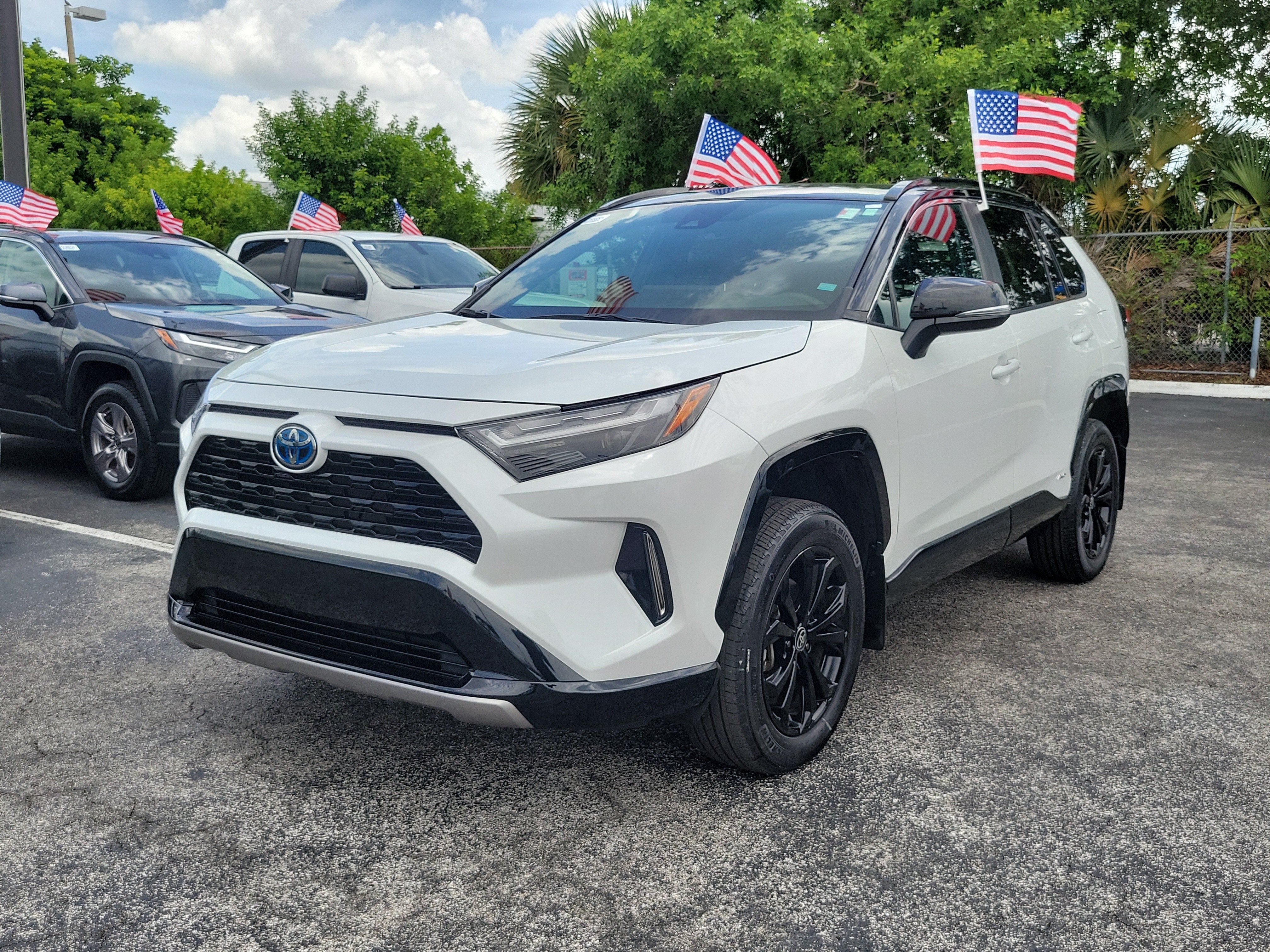 2024 Toyota RAV4 Hybrid XSE