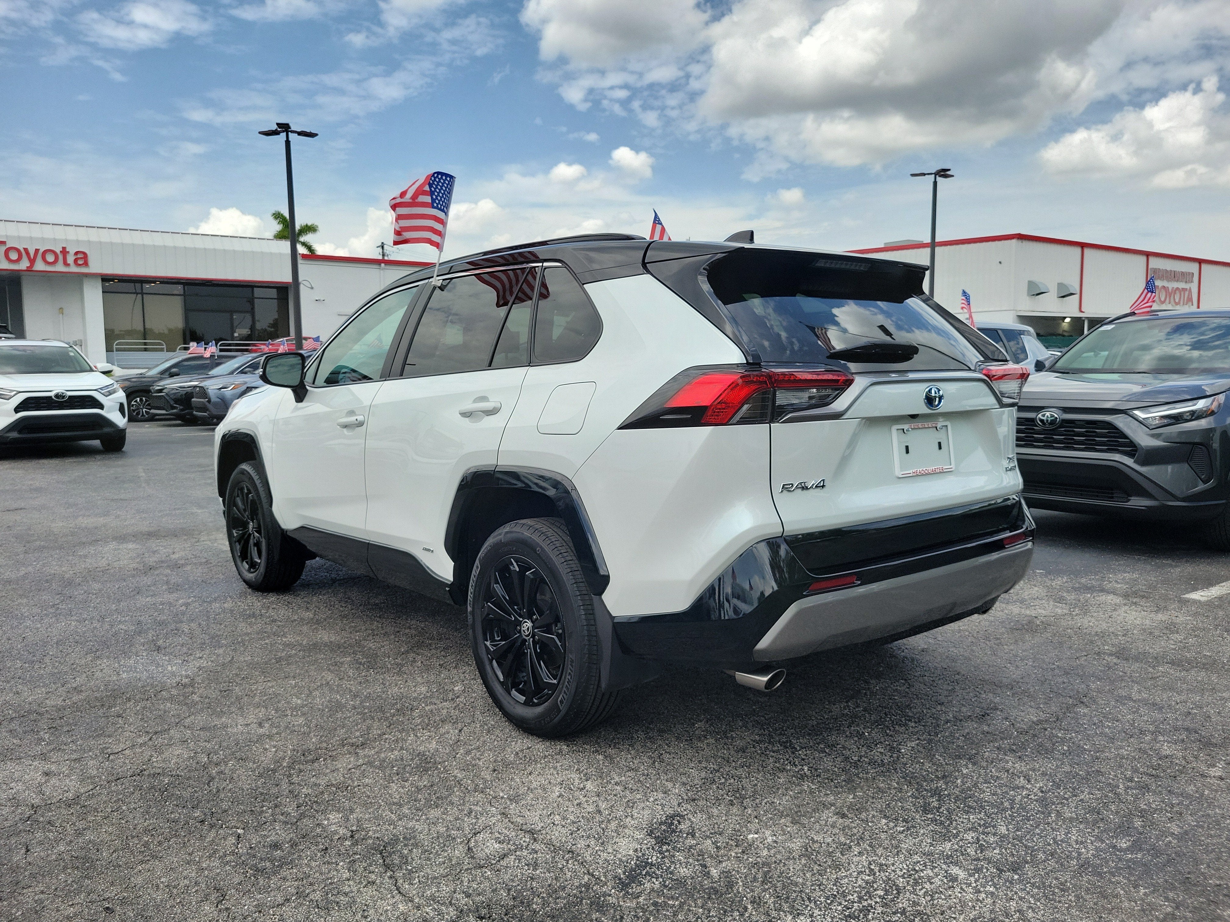 2024 Toyota RAV4 Hybrid XSE
