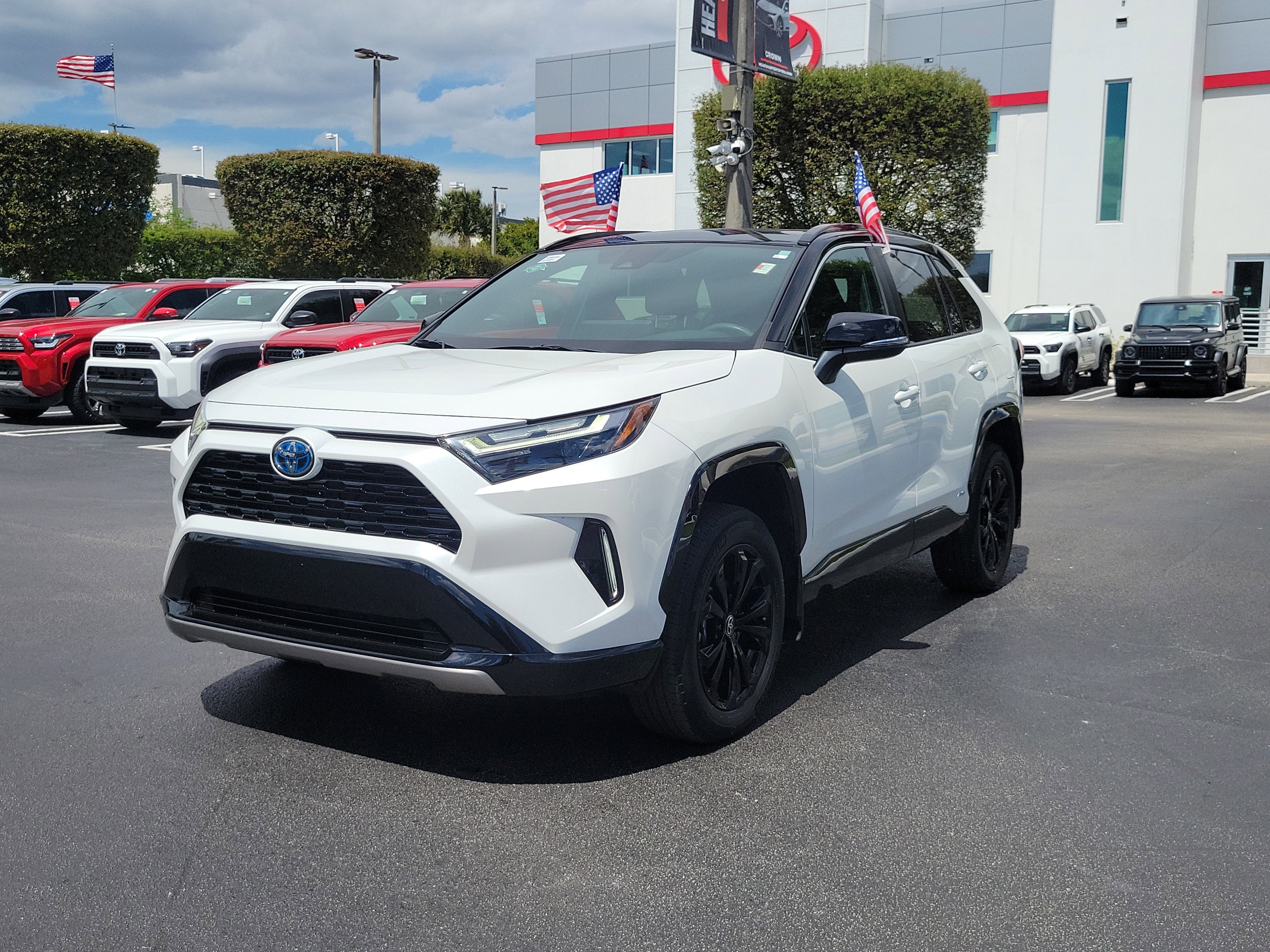2024 Toyota RAV4 Hybrid XSE
