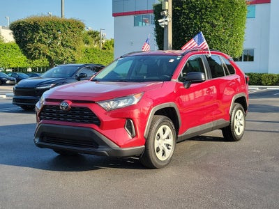 2020 Toyota RAV4 LE