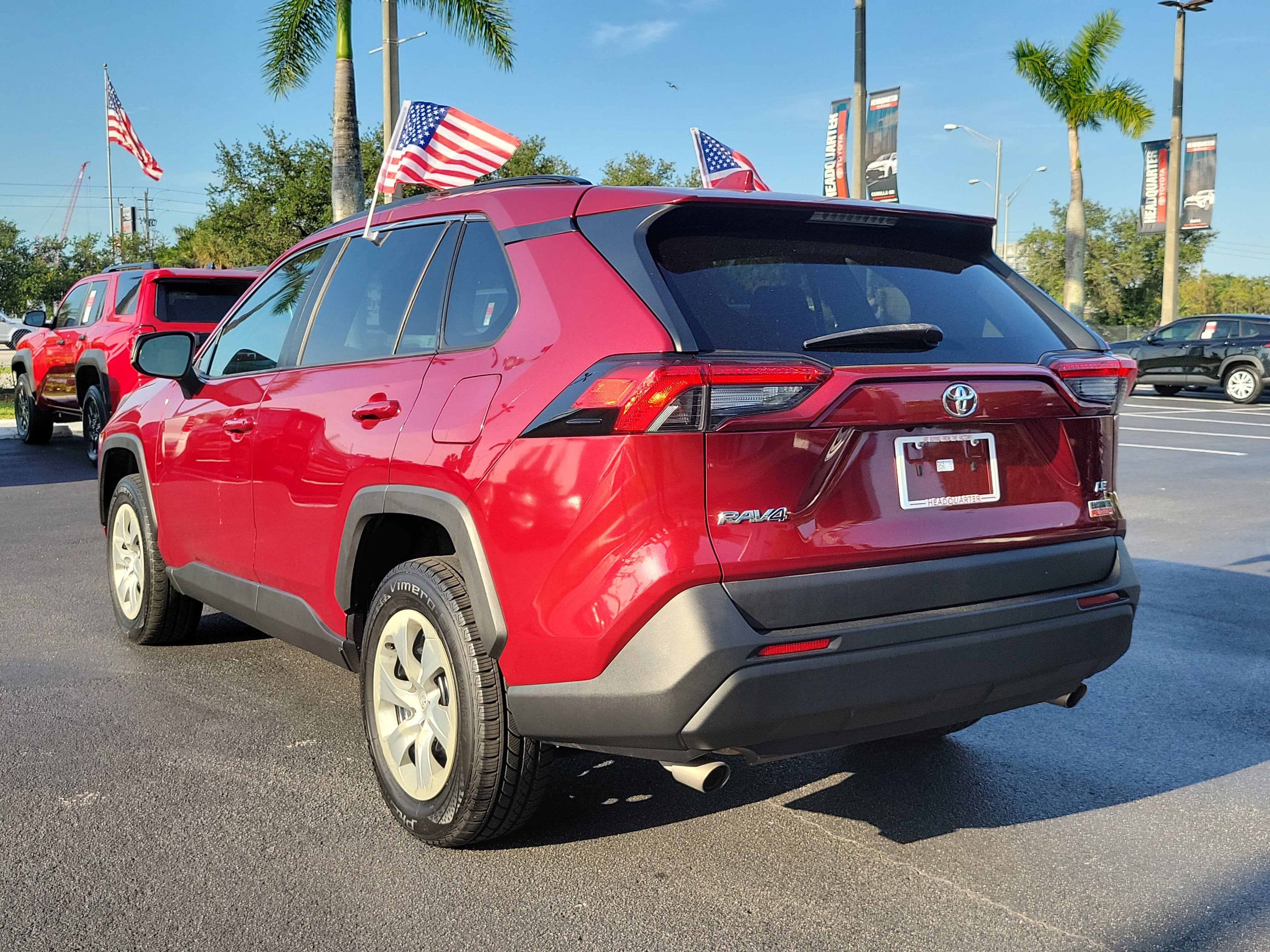 2020 Toyota RAV4 LE