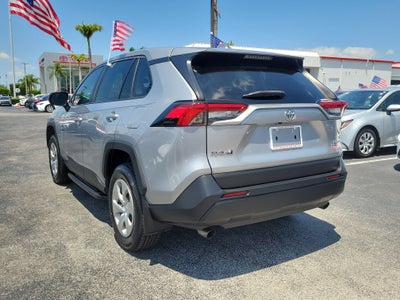 2022 Toyota RAV4 LE