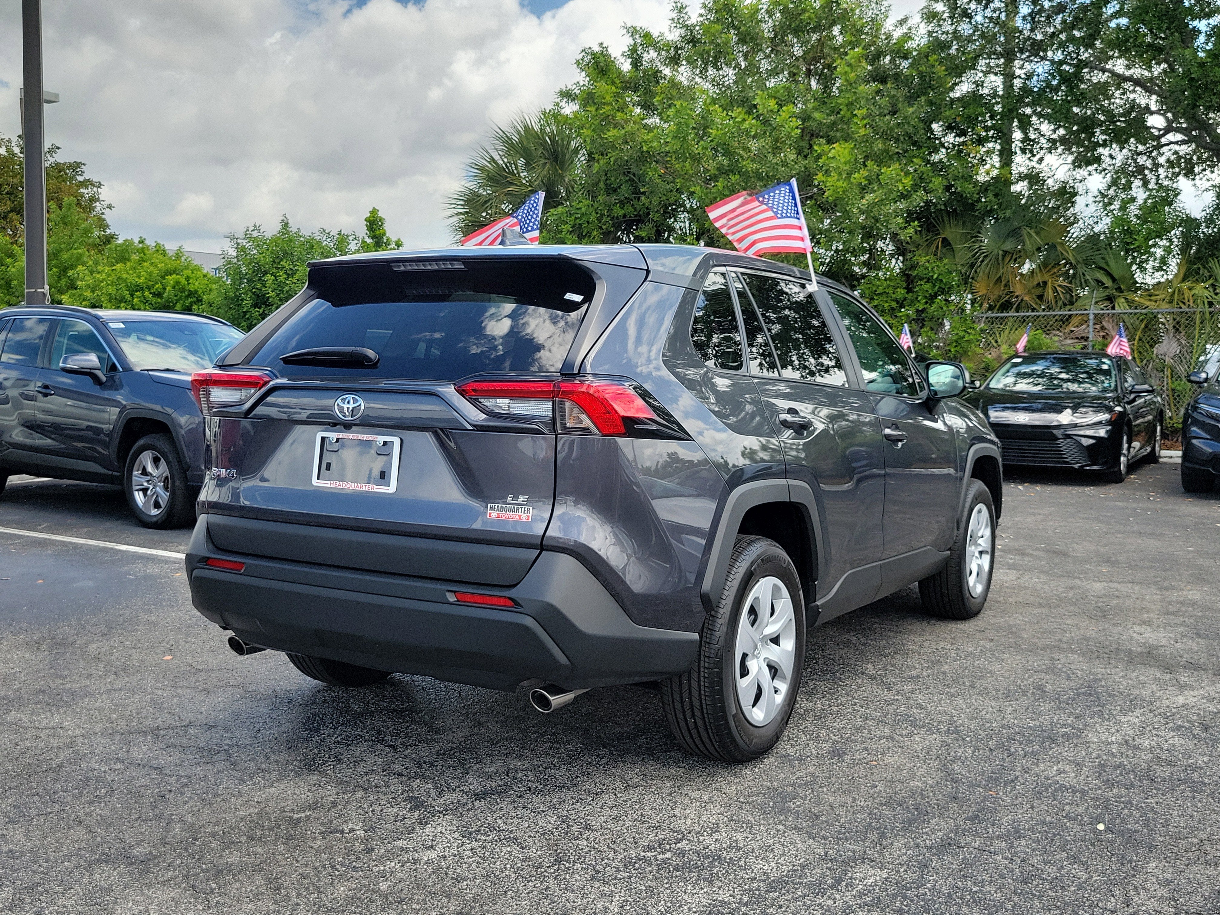 2025 Toyota RAV4 LE