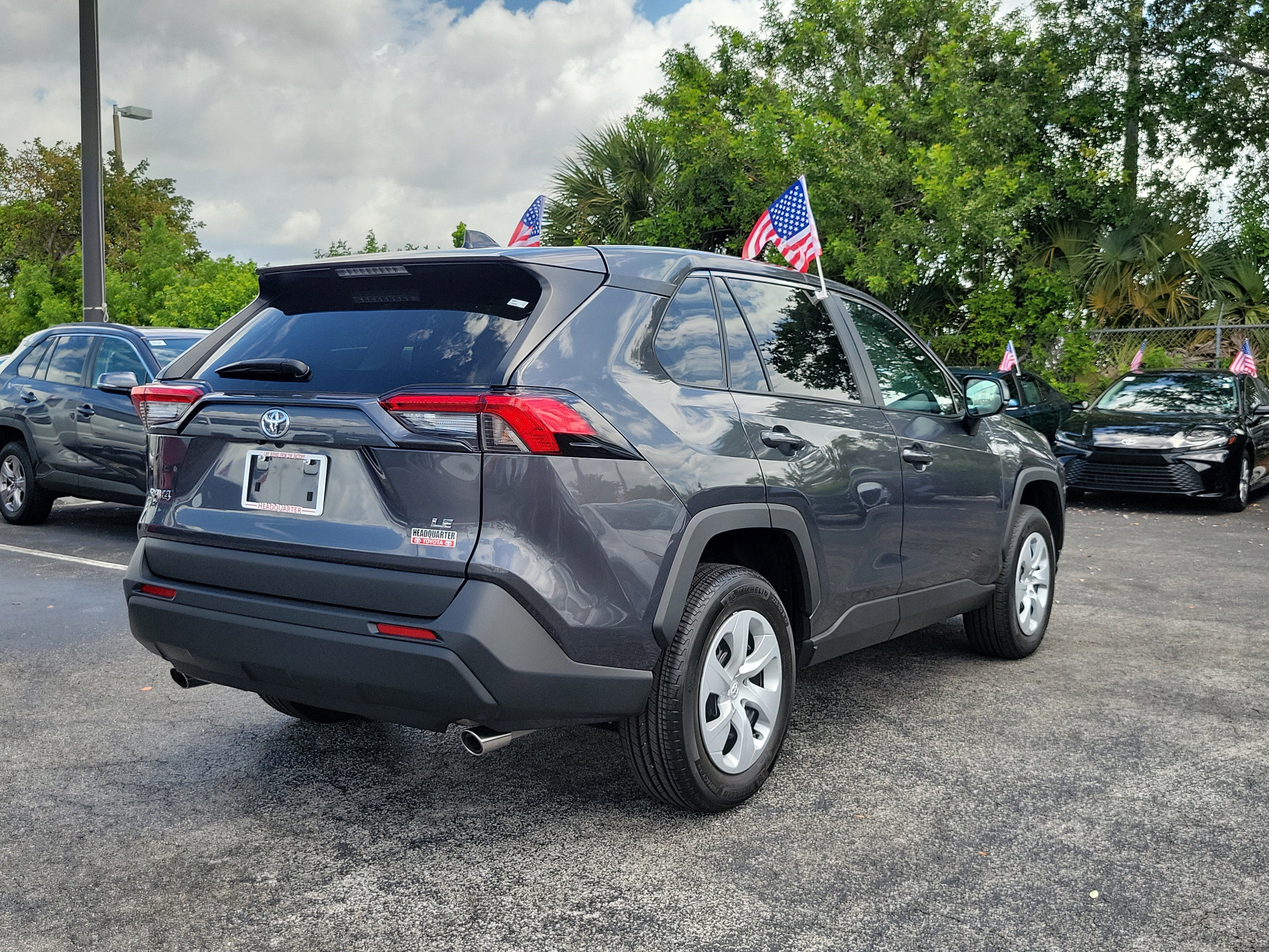 2025 Toyota RAV4 LE