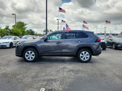 2025 Toyota RAV4 LE