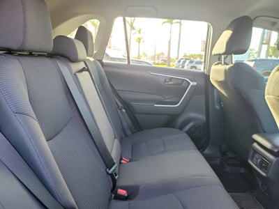 2024 Toyota RAV4 LE