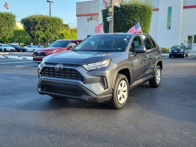 2024 Toyota RAV4 LE