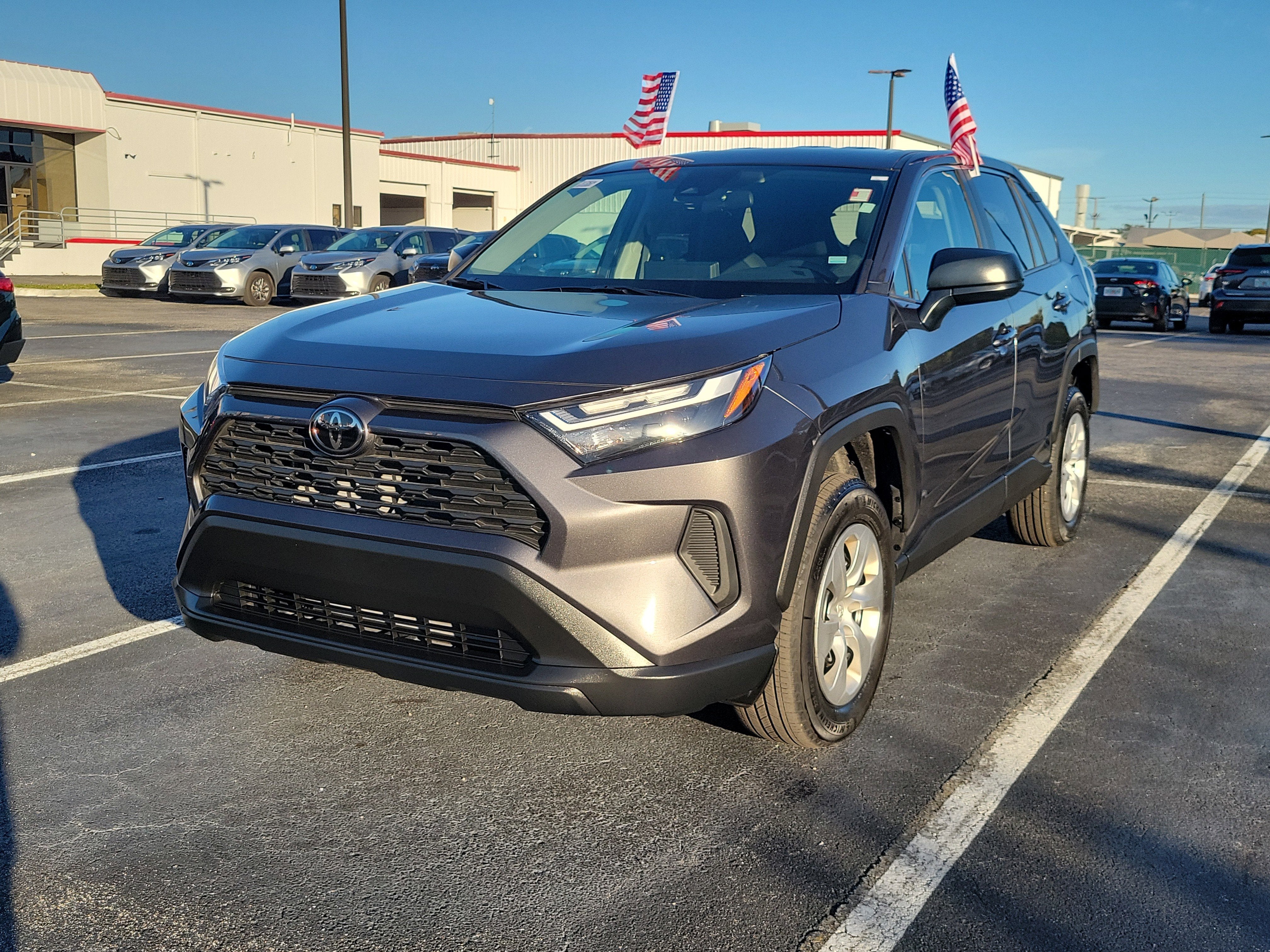 2024 Toyota RAV4 LE